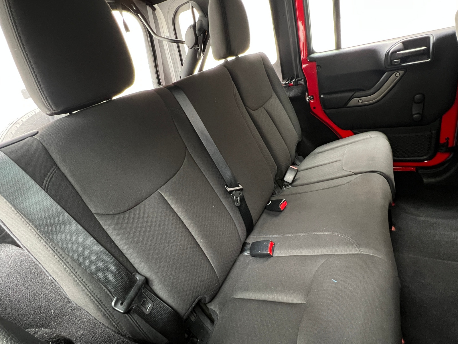 Thumbnail: 2016 Jeep Wrangler - 6