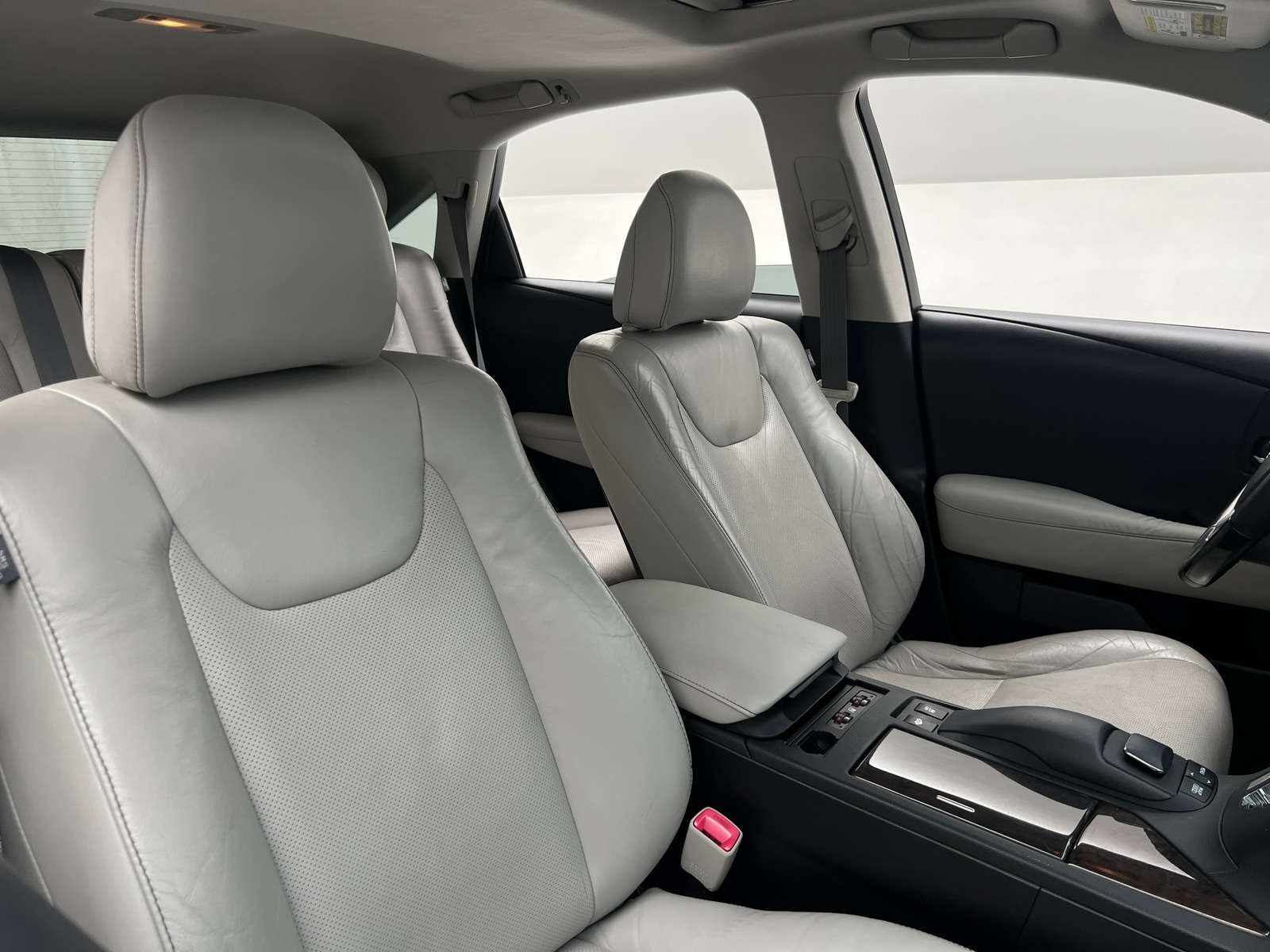 Thumbnail: 2013 Lexus RX - 2