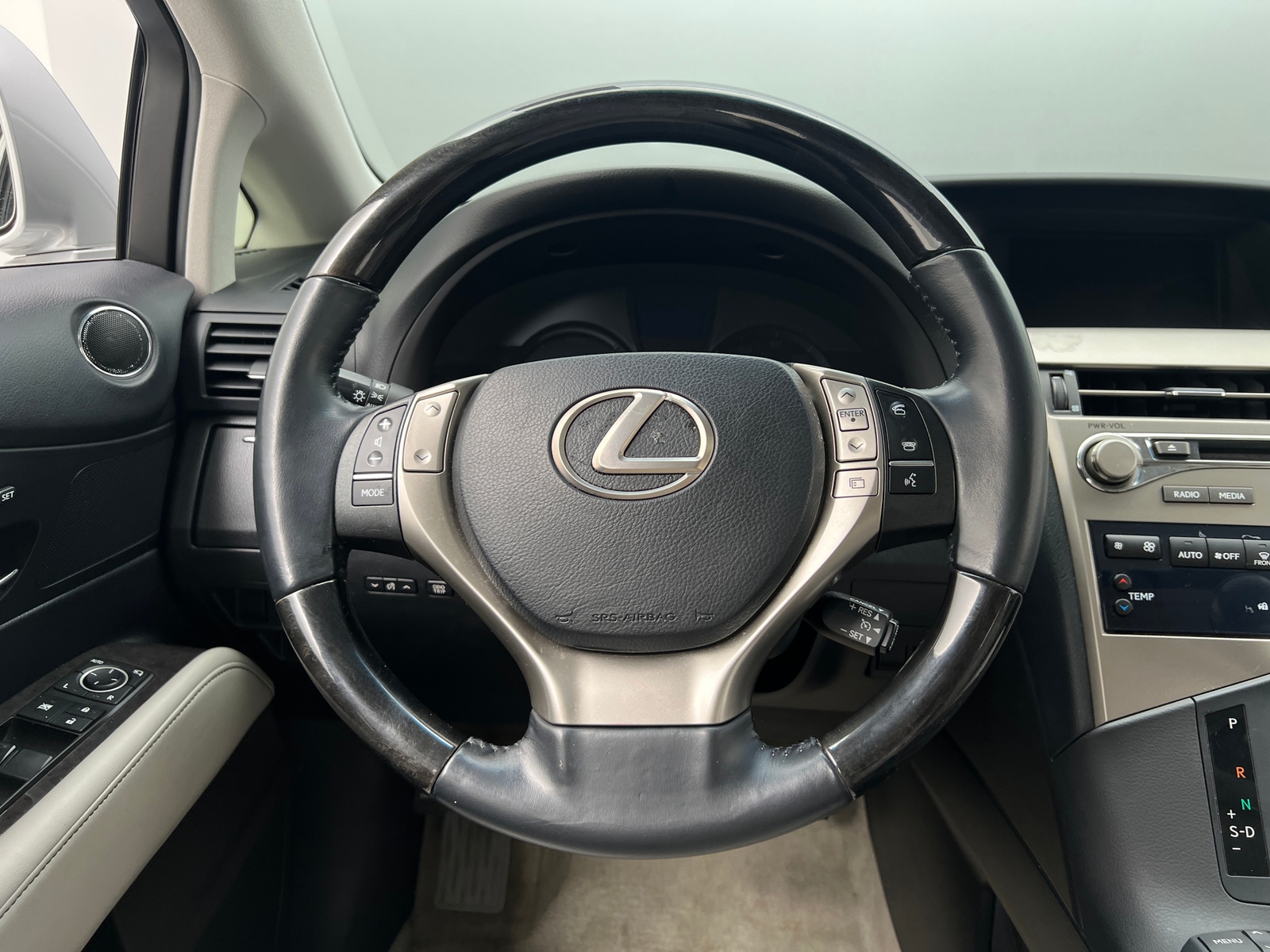 Thumbnail: 2013 Lexus RX - 5