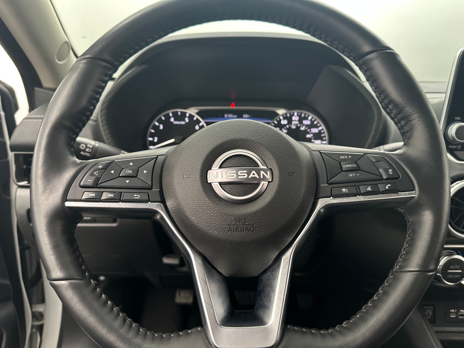 Thumbnail: 2025 Nissan Sentra - 5