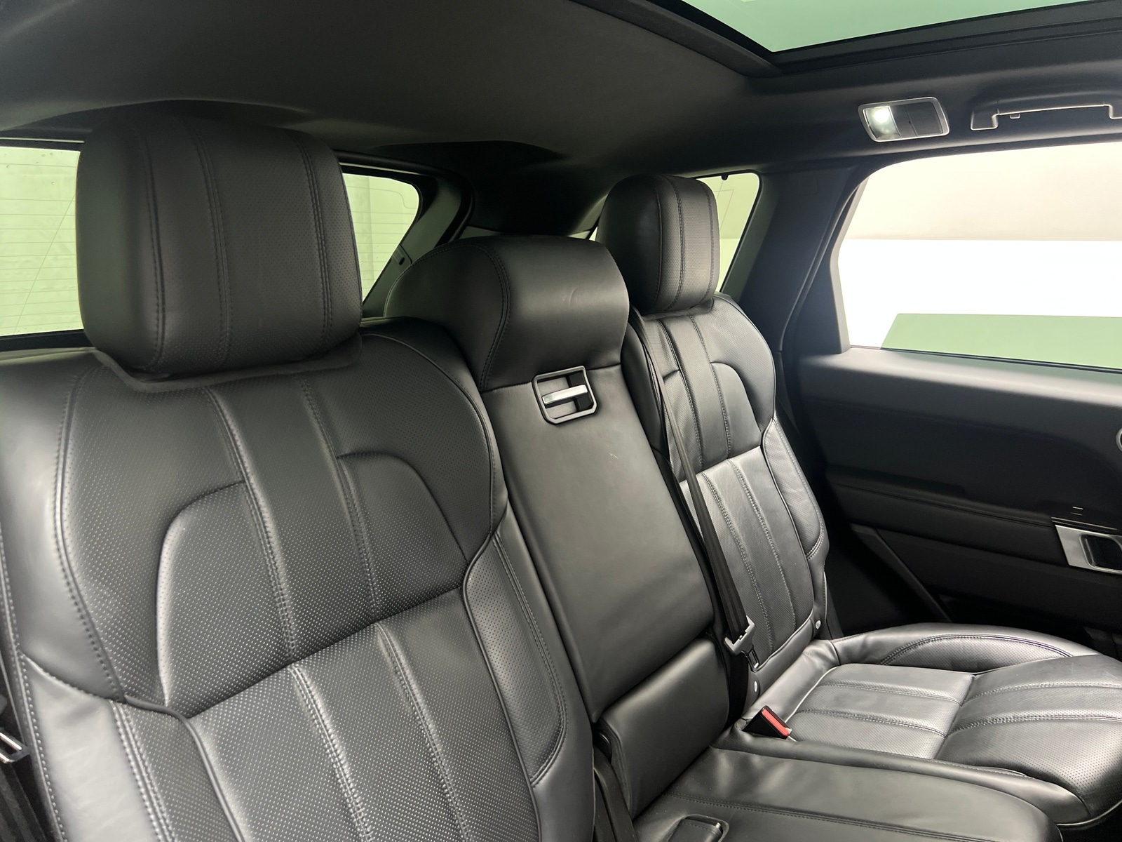 Thumbnail: 2016 Land Rover Range Rover Sport - 5