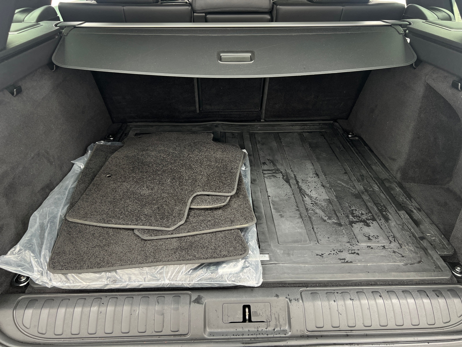 Thumbnail: 2016 Land Rover Range Rover Sport - 6