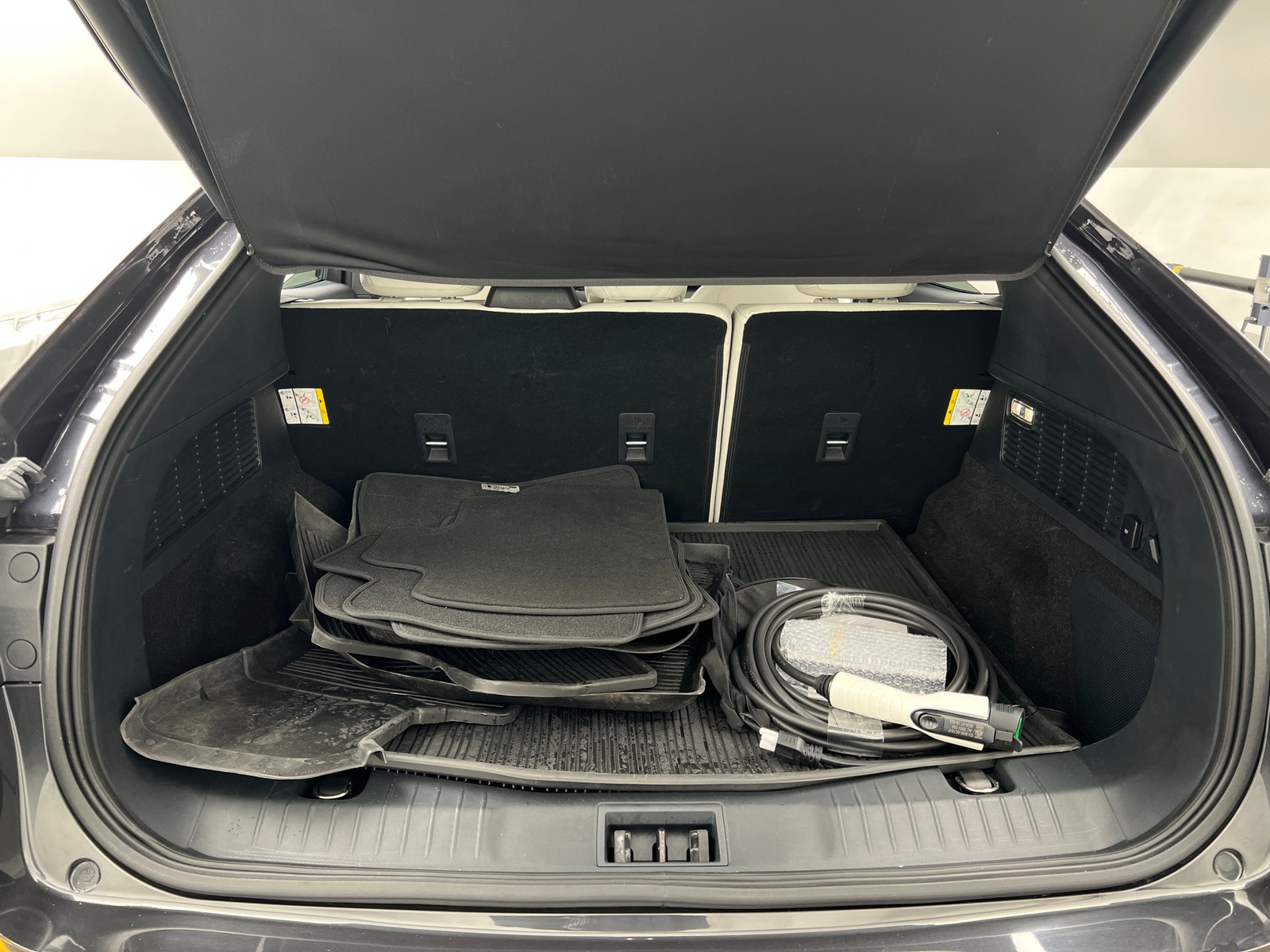 Thumbnail: 2022 Ford Mustang Mach-E - 6