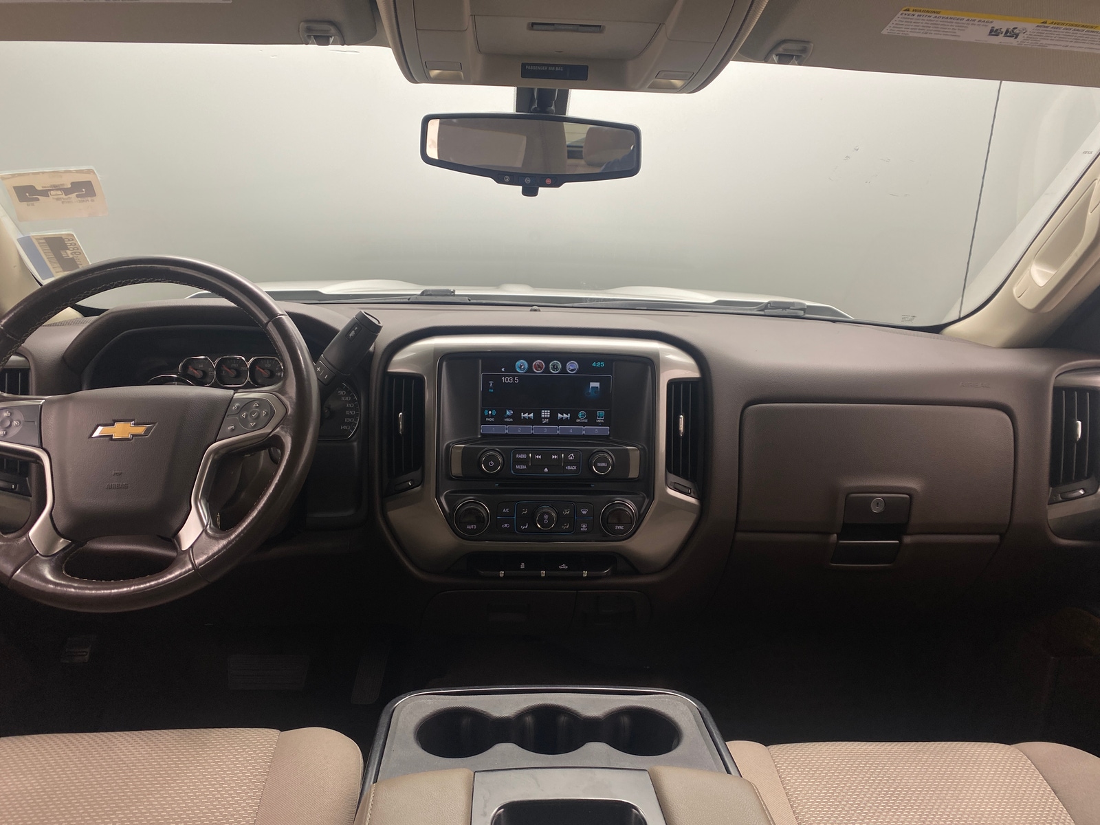 Thumbnail: 2018 Chevrolet Silverado 1500 - 3