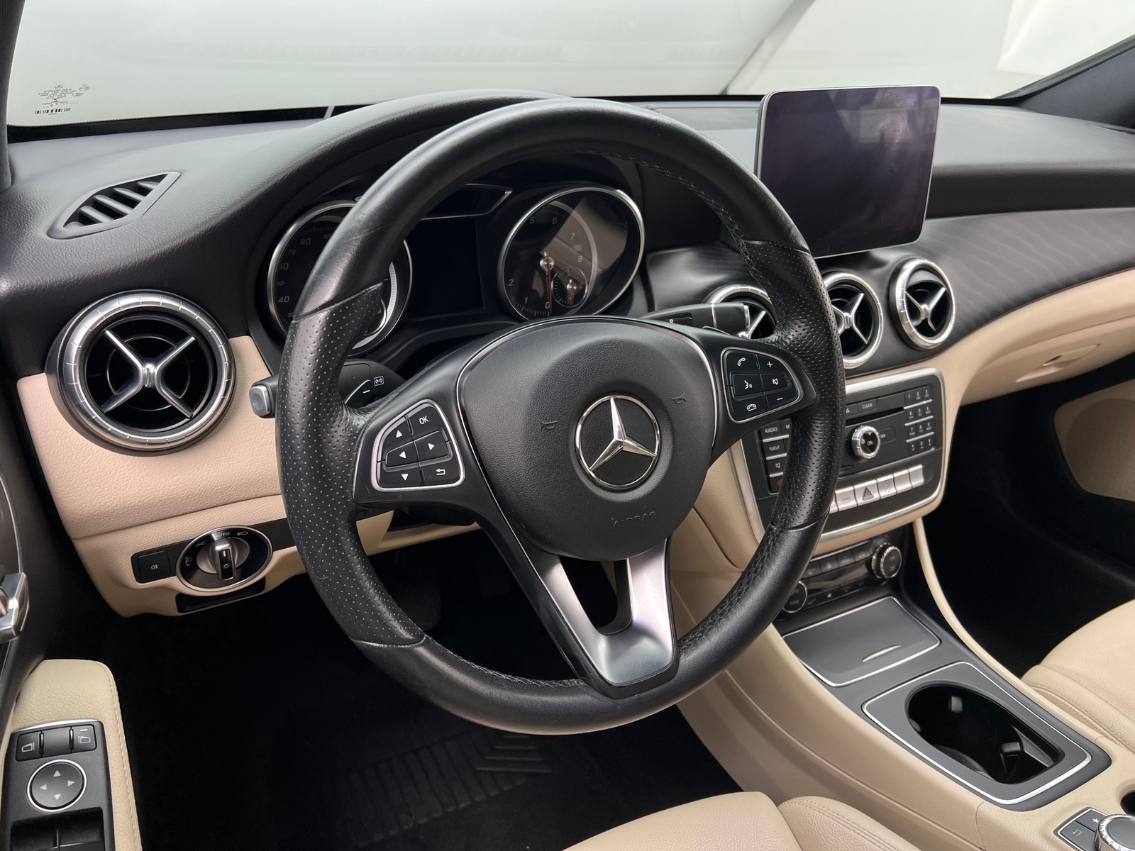 Thumbnail: 2018 Mercedes-Benz CLA - 3
