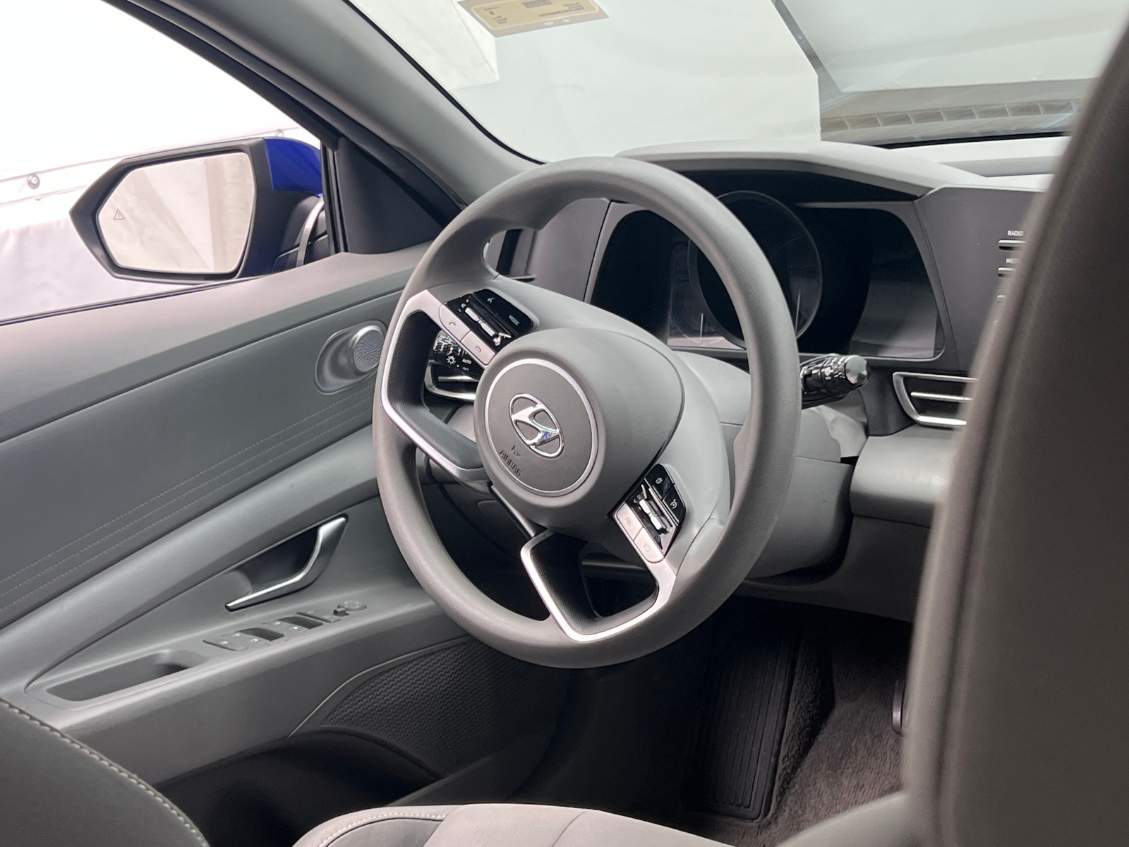 Thumbnail: 2022 Hyundai Elantra - 5