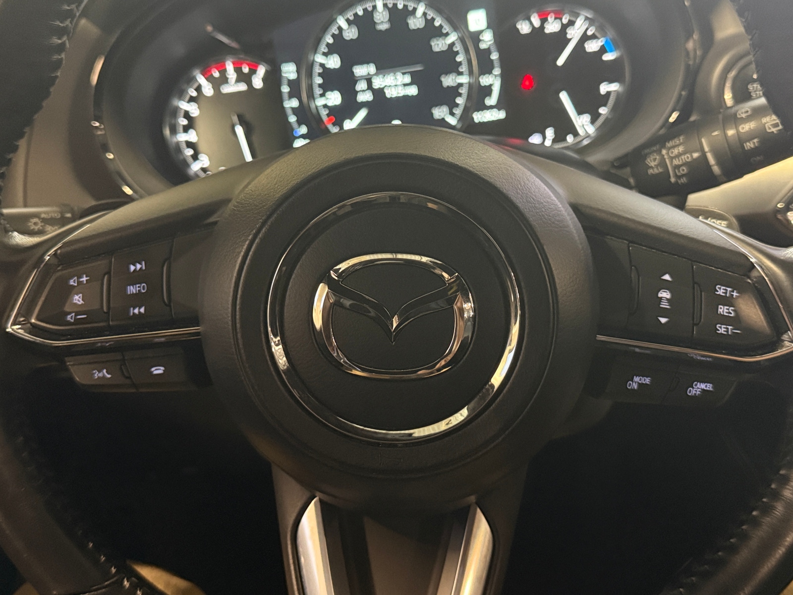 Thumbnail: 2023 Mazda CX-9 - 4