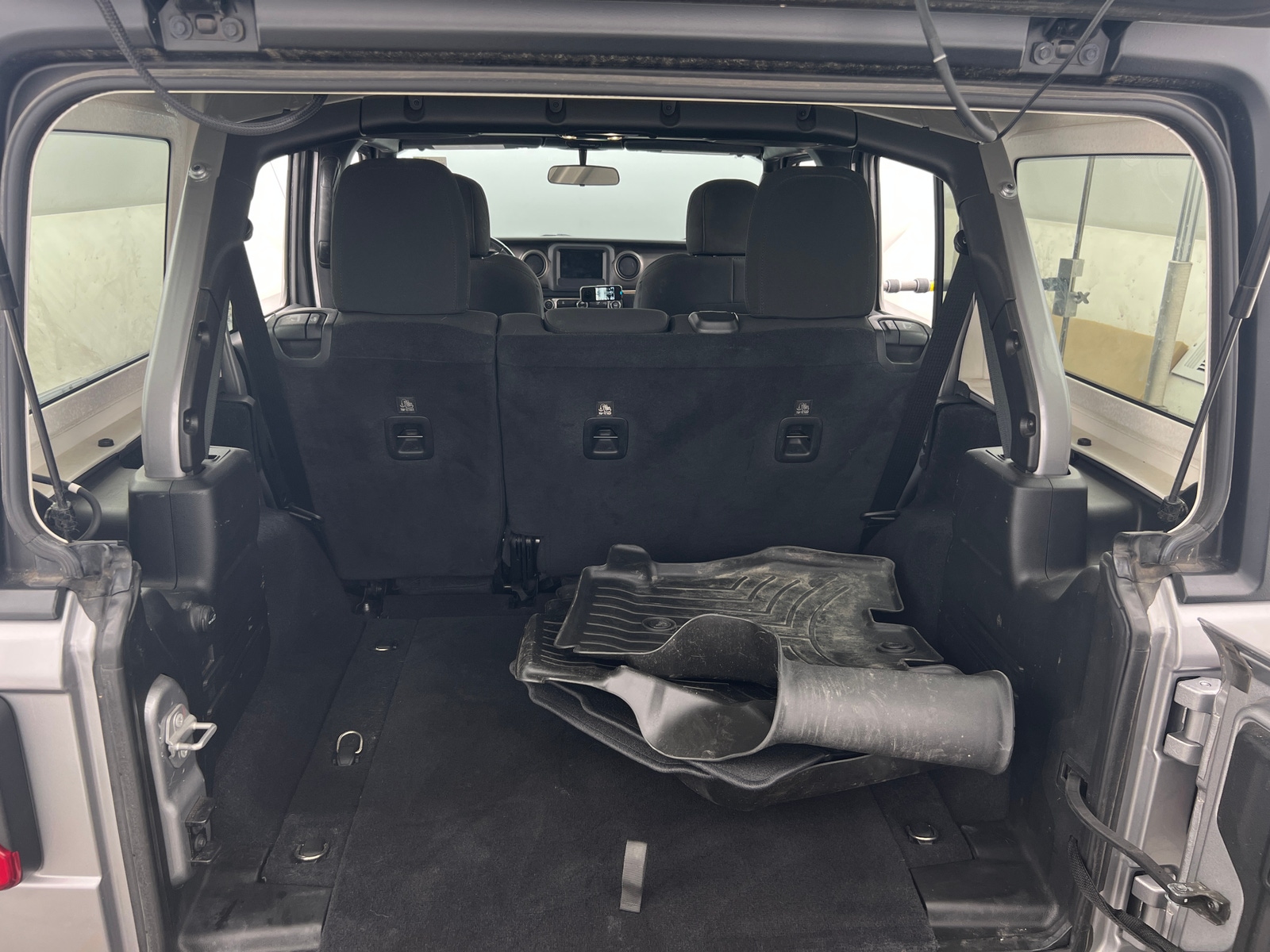 Thumbnail: 2020 Jeep Wrangler - 7