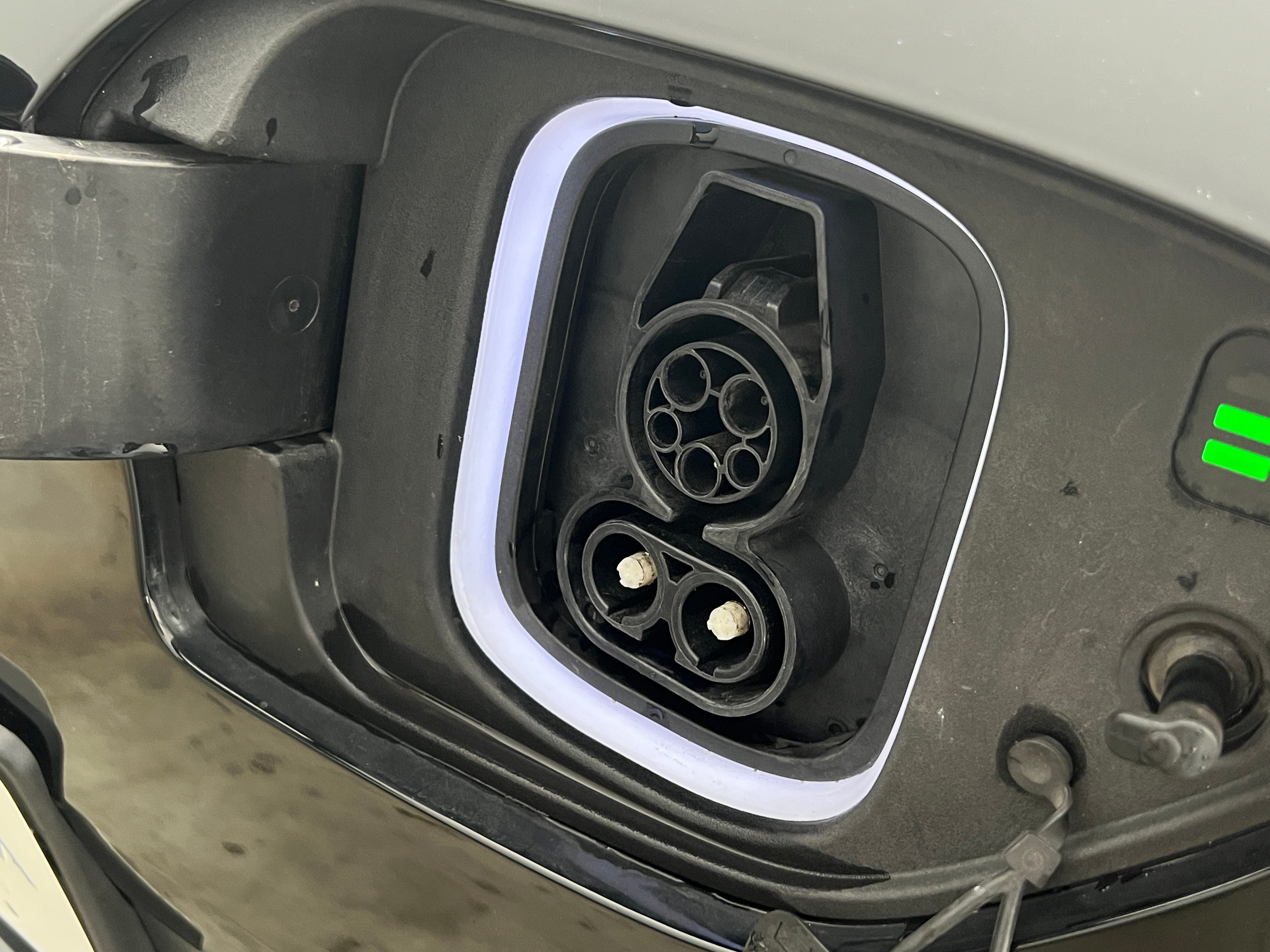 Used 2023 Hyundai Kona EV Limited with VIN KM8K53AG0PU170588 for sale in Auburn, WA