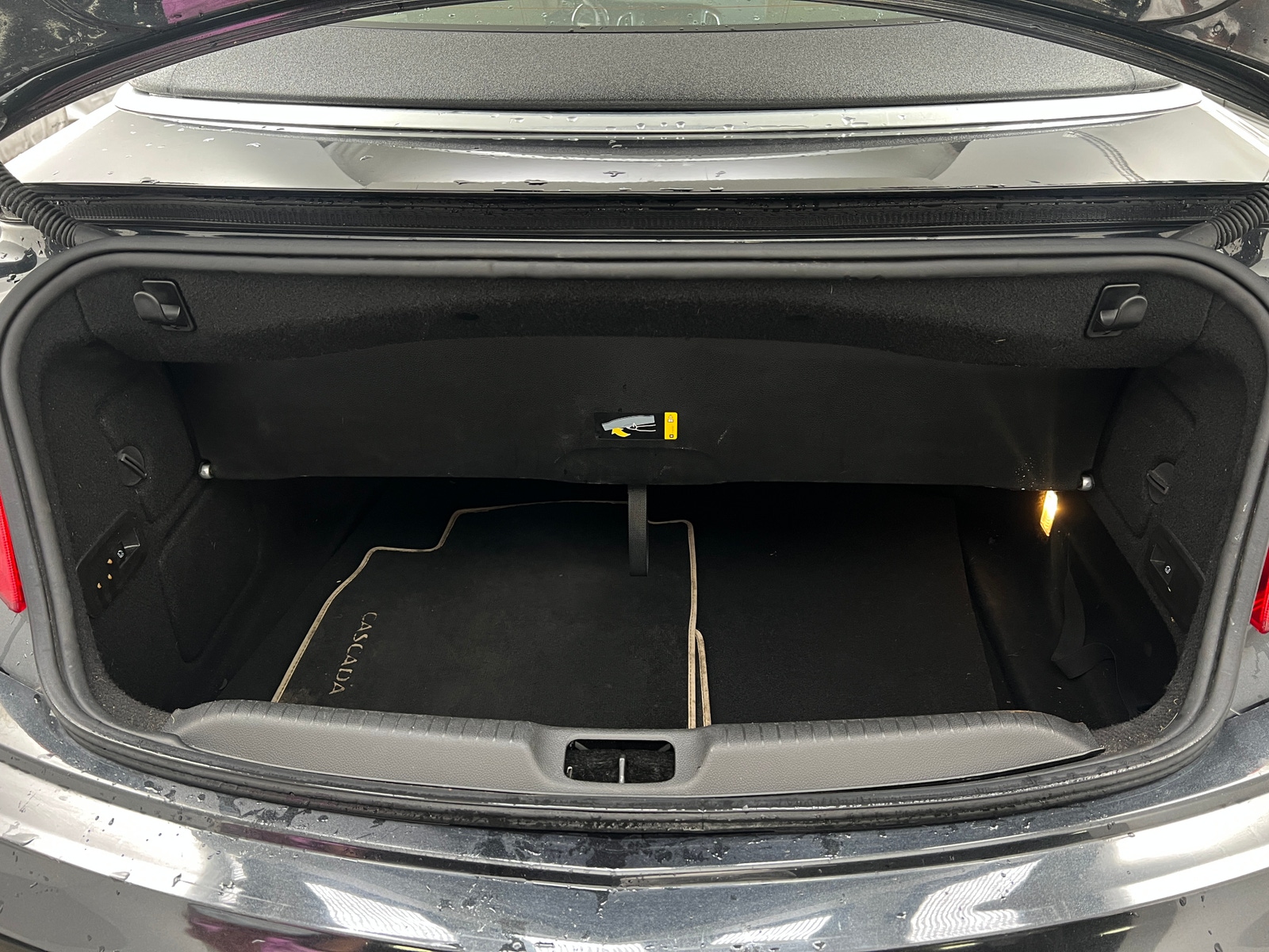 Thumbnail: 2016 Buick Cascada - 6