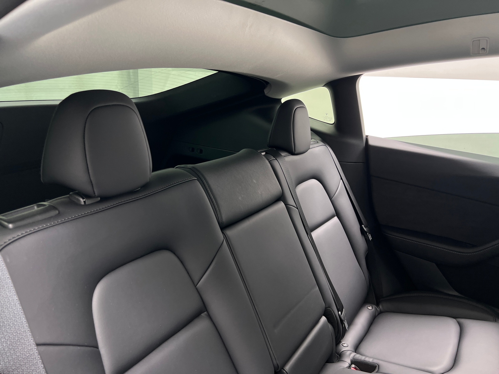 Thumbnail: 2022 Tesla Model Y - 5