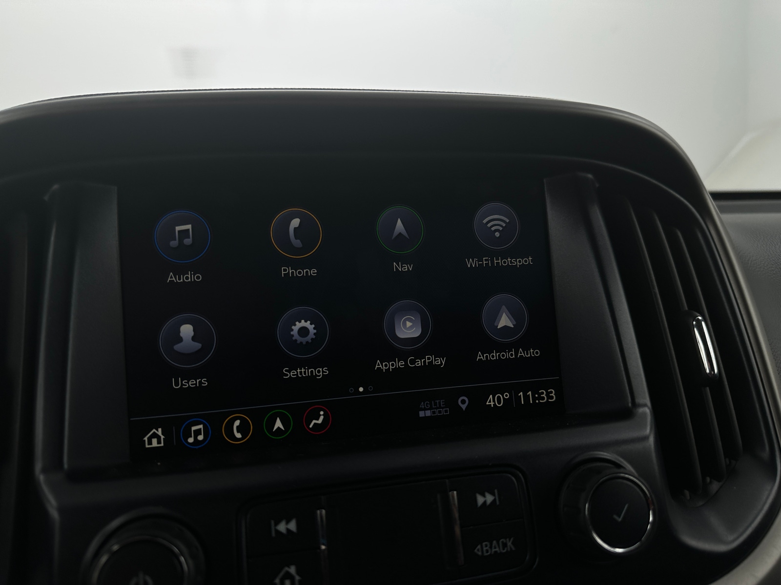 Thumbnail: 2019 Chevrolet Colorado - 3