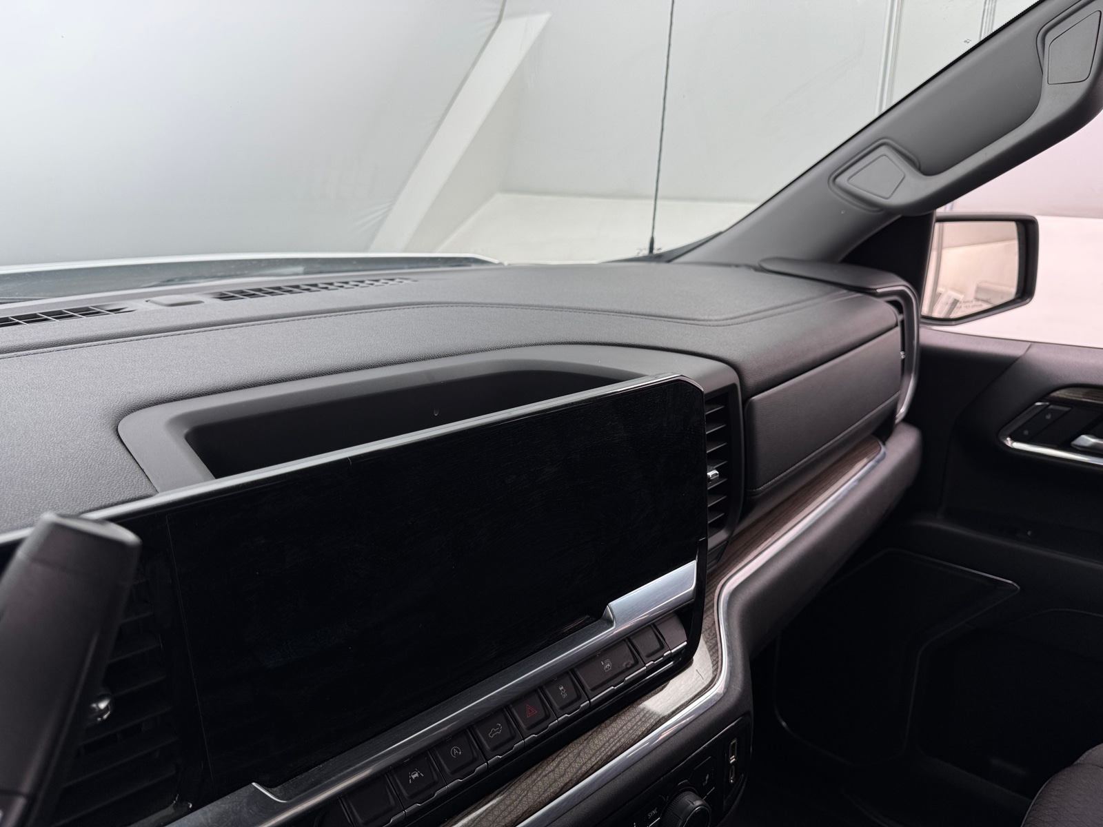 Thumbnail: 2024 Chevrolet Silverado 1500 - 4