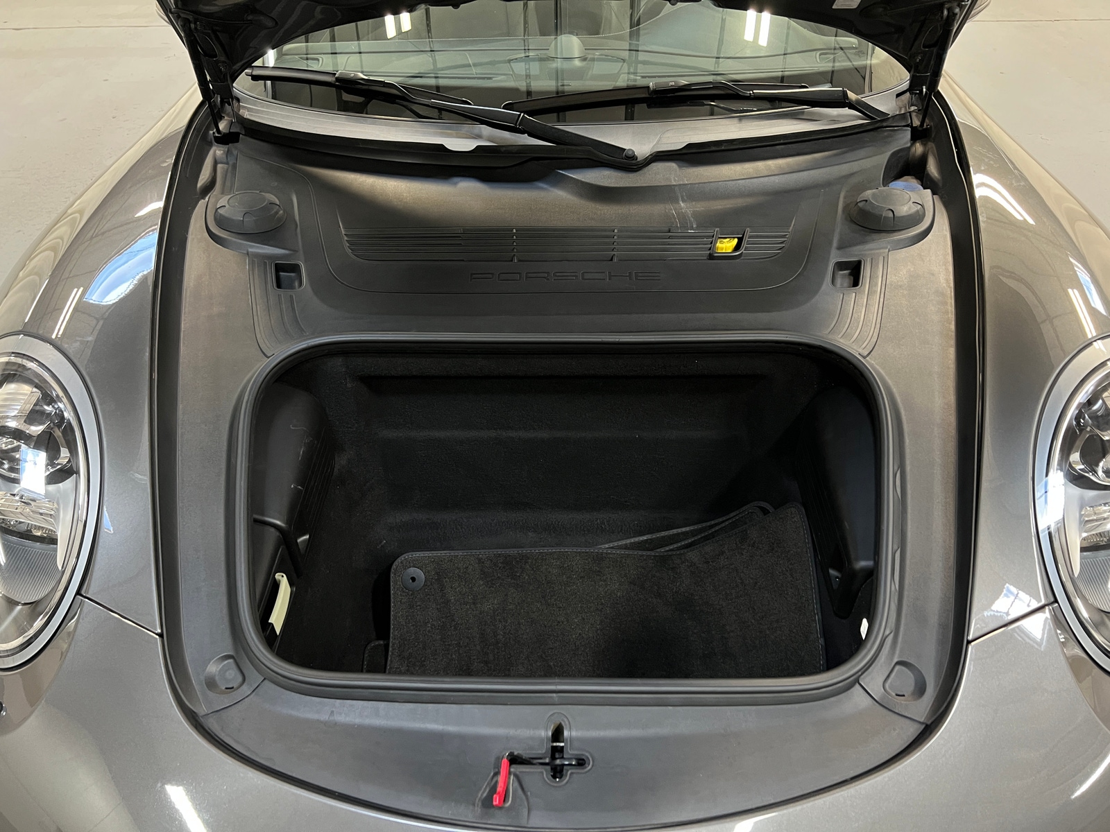 Thumbnail: 2013 Porsche 911 - 5