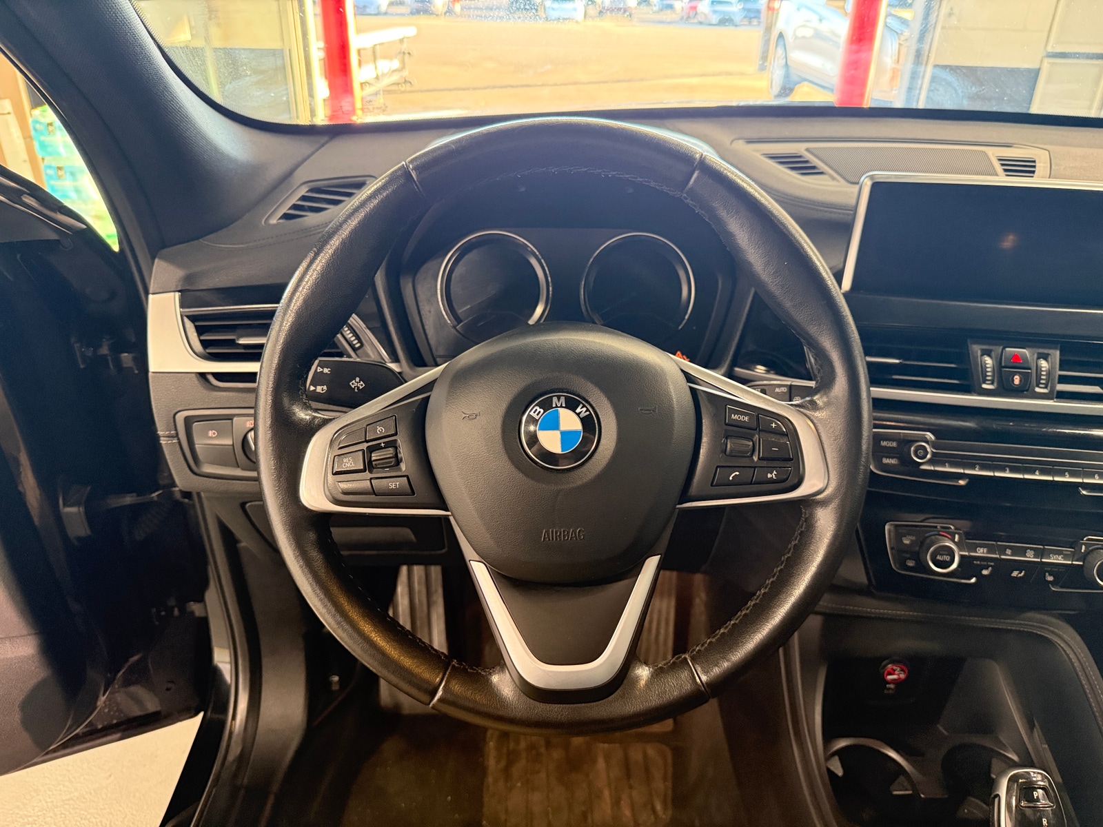 Thumbnail: 2020 BMW X1 - 4