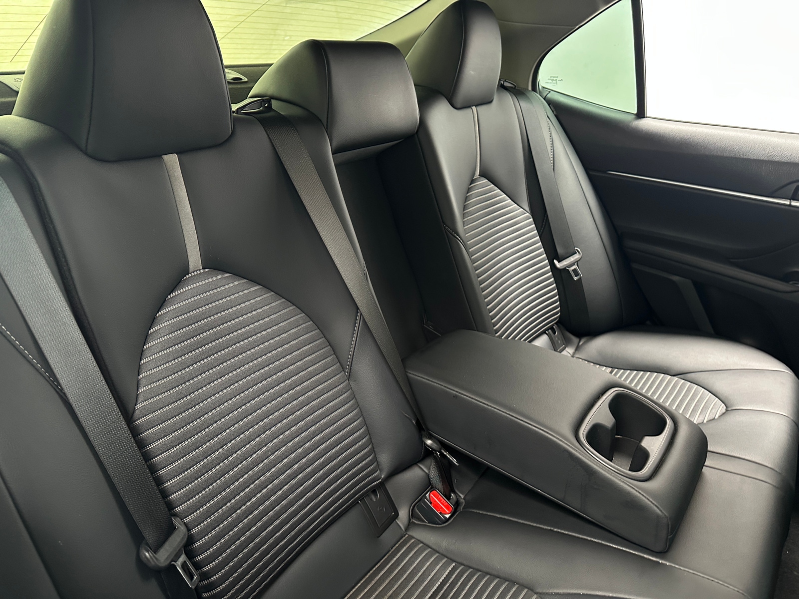 Thumbnail: 2020 Toyota Camry - 6