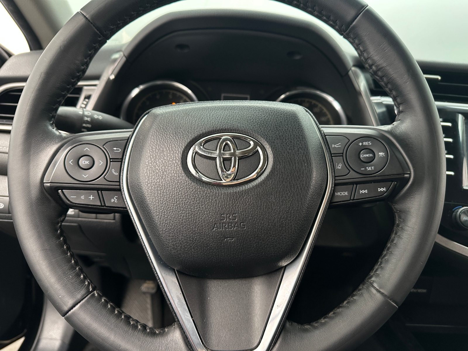 Thumbnail: 2020 Toyota Camry - 5