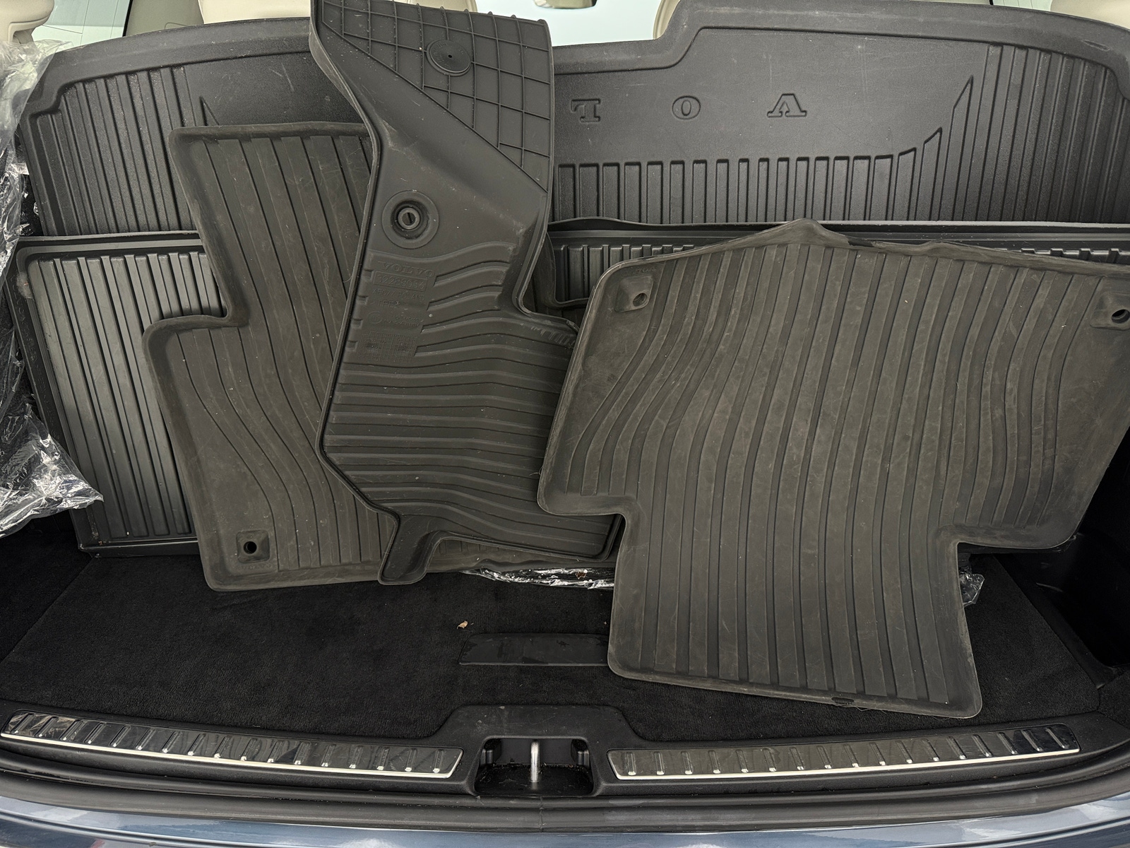 Thumbnail: 2024 Volvo XC90 - 6