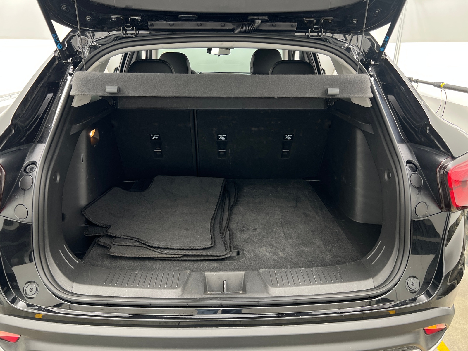 Thumbnail: 2025 Chevrolet Trax - 7