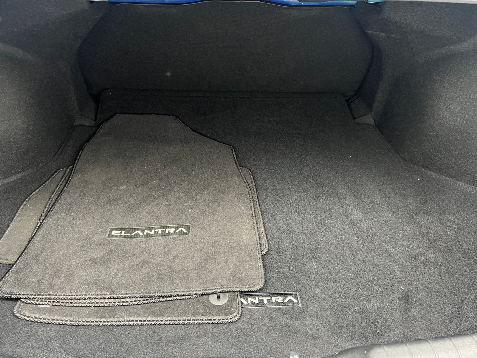 Thumbnail: 2022 Hyundai Elantra - 7