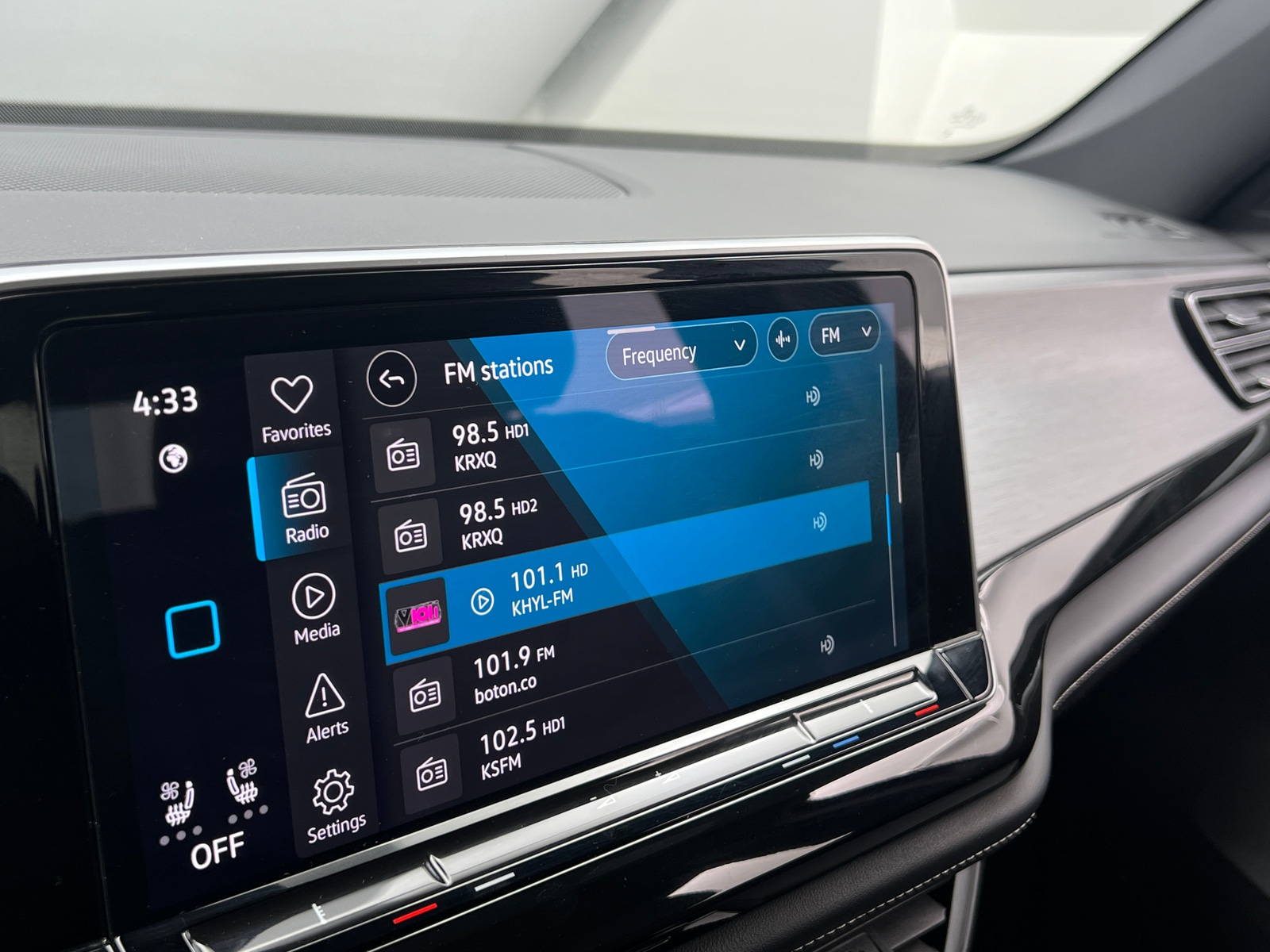 Thumbnail: 2025 Volkswagen Atlas - 3