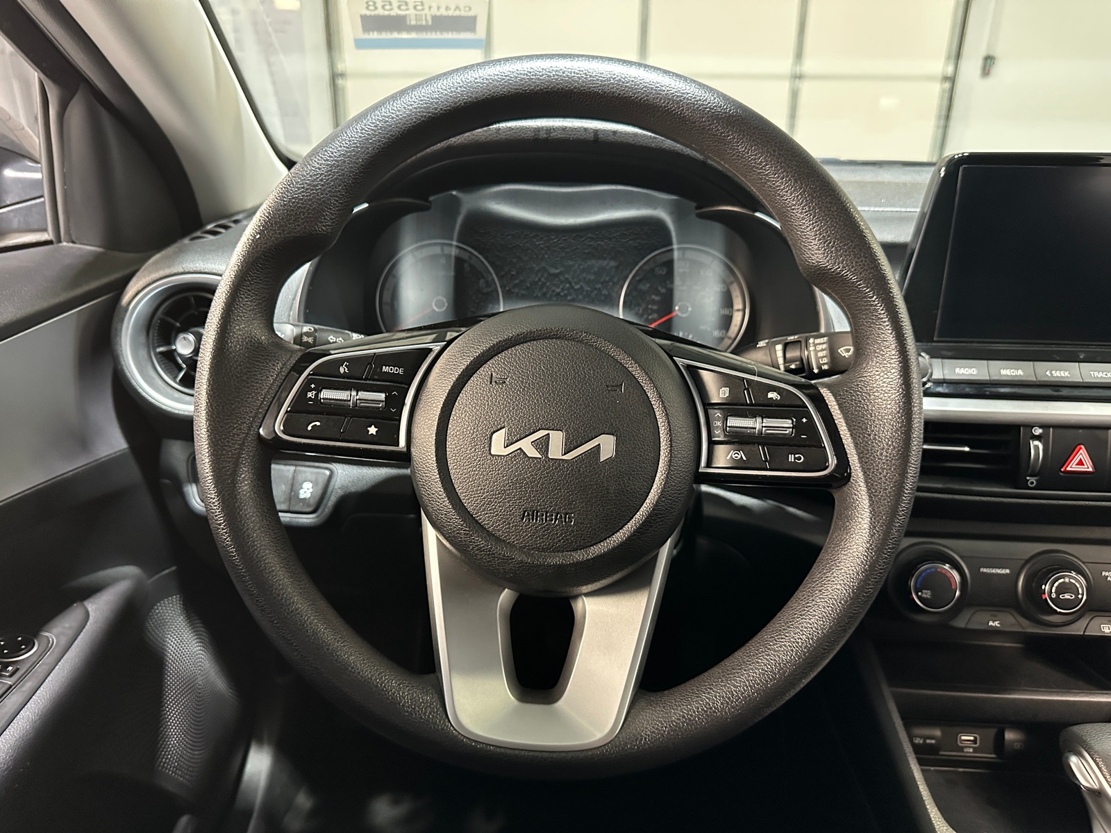 Thumbnail: 2024 Kia Forte - 5