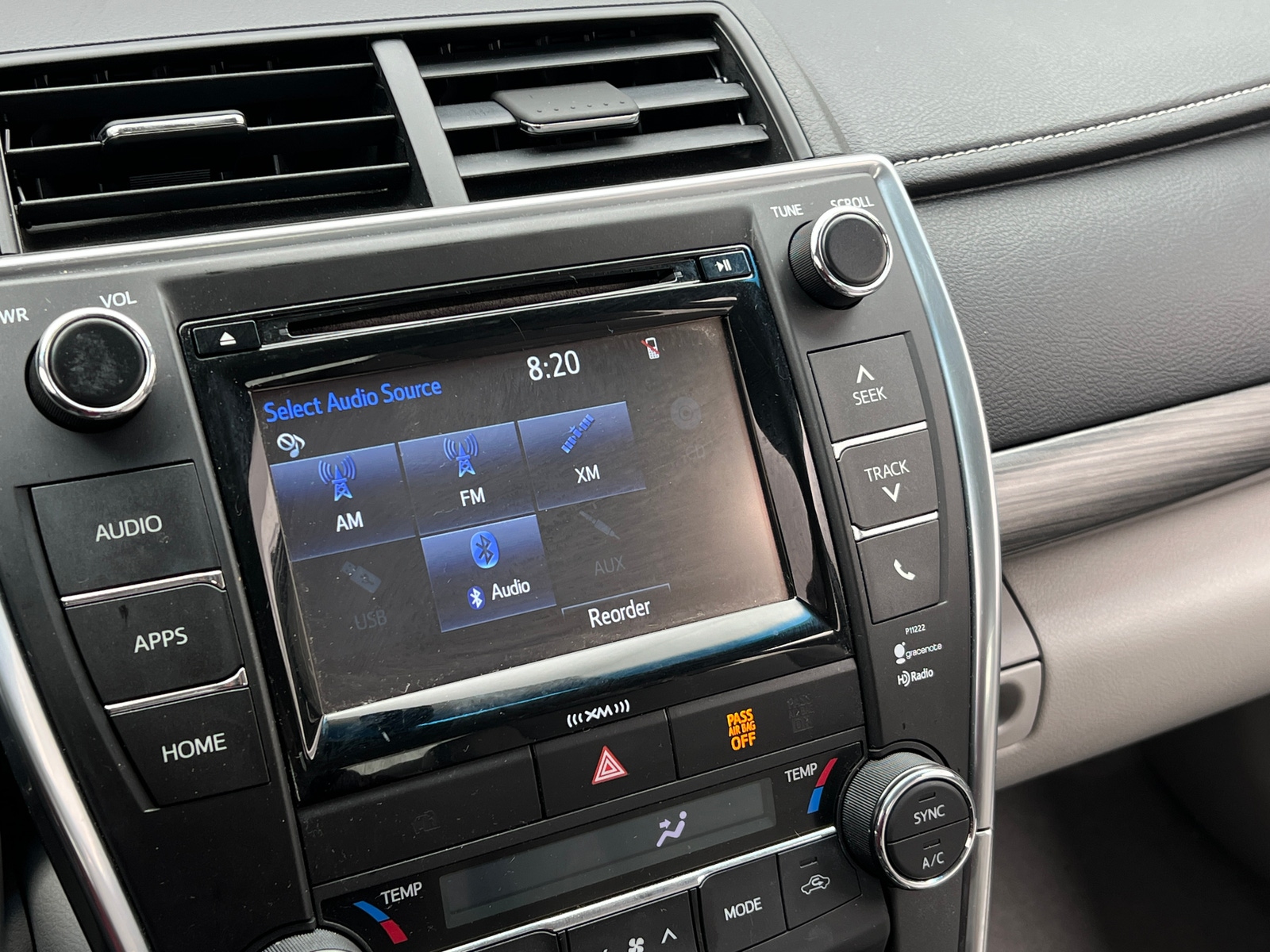 Thumbnail: 2016 Toyota Camry - 3