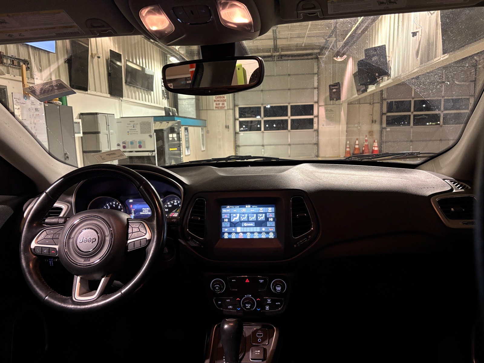 Thumbnail: 2019 Jeep Compass - 3