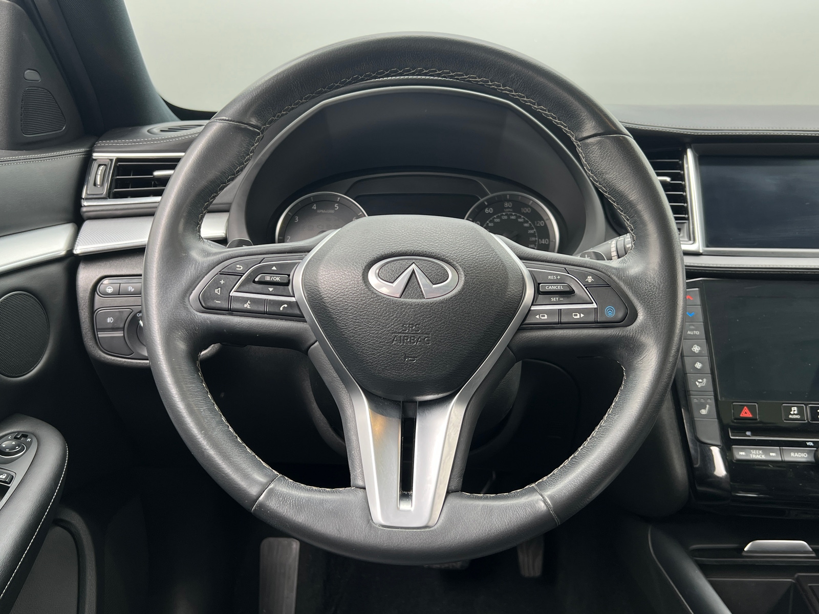 Thumbnail: 2021 INFINITI QX50 - 4