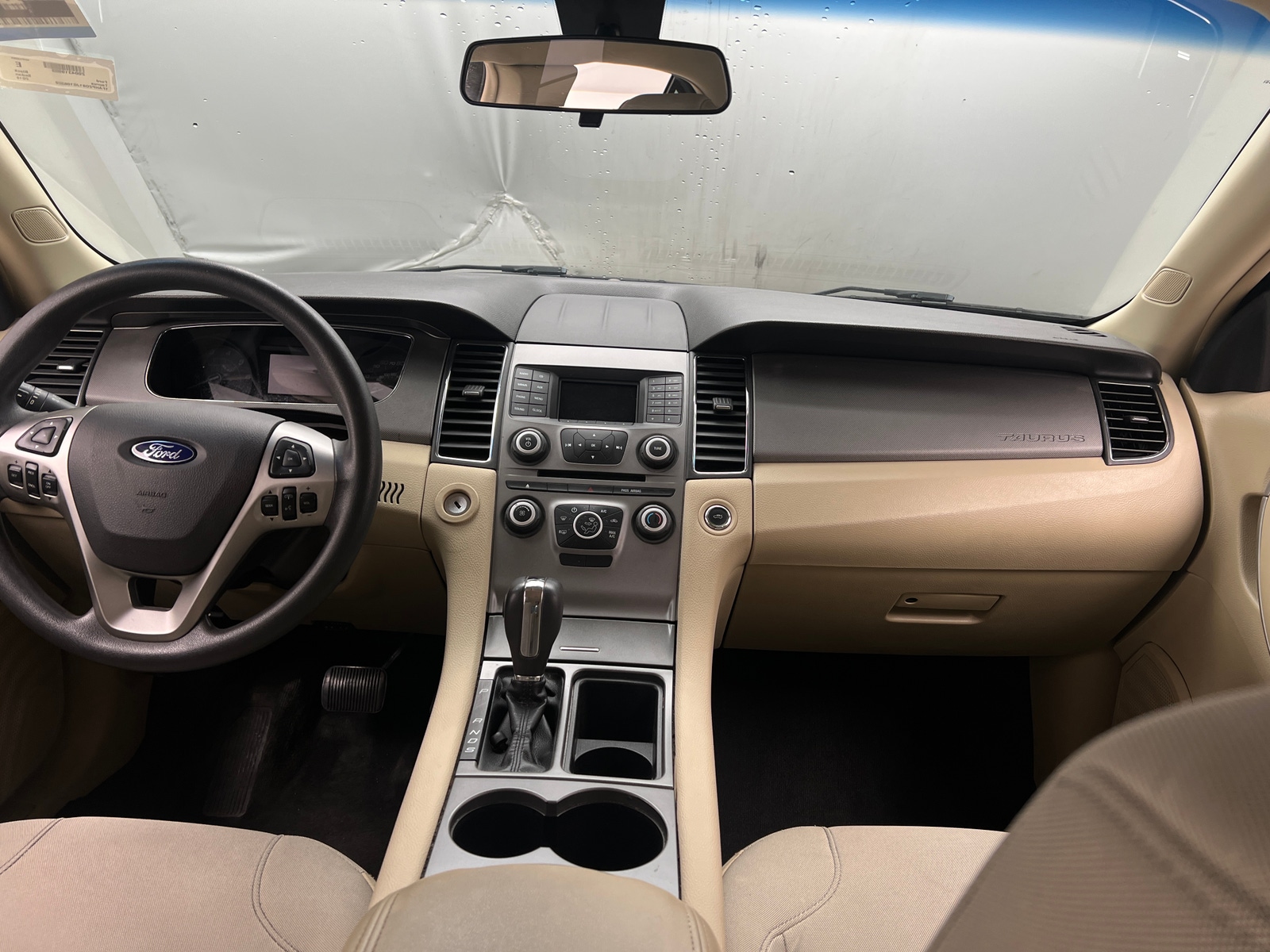 Thumbnail: 2018 Ford Taurus - 3