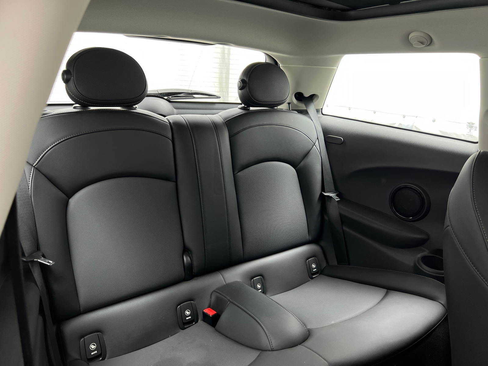 Thumbnail: 2019 MINI Cooper Hardtop - 5