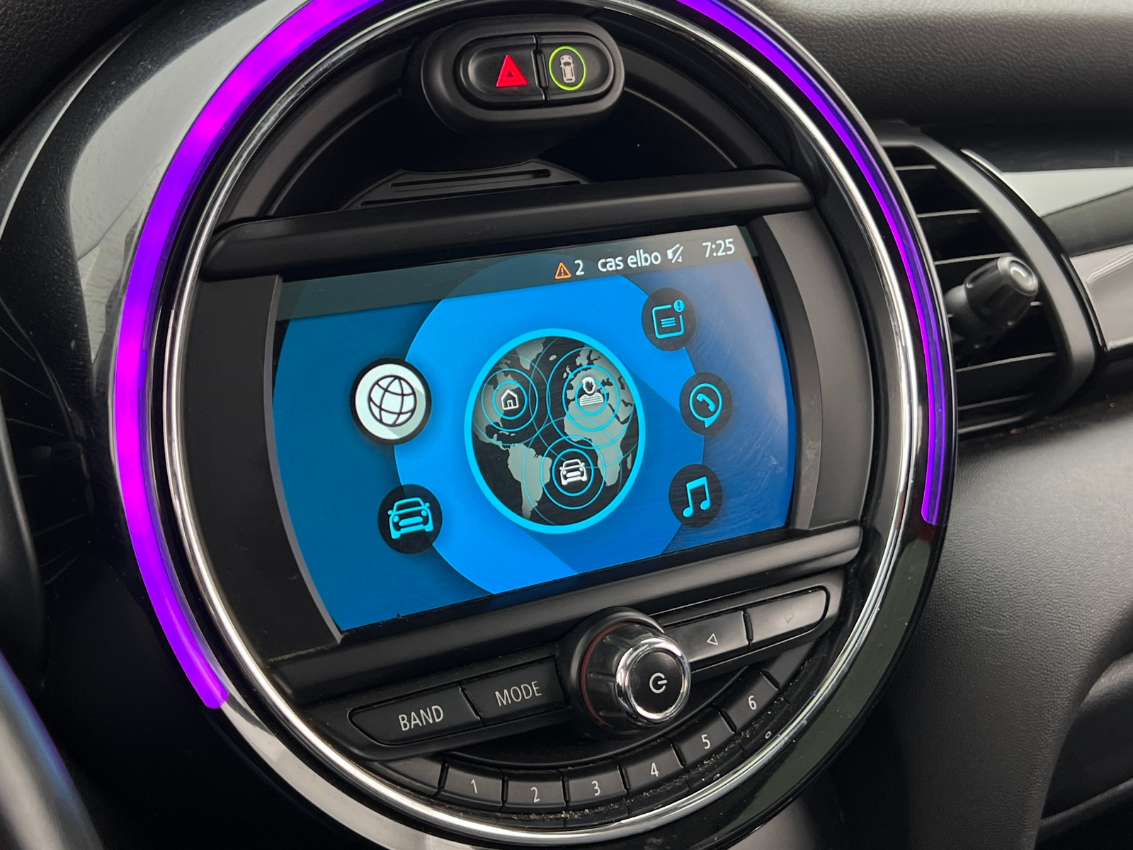 Thumbnail: 2019 MINI Cooper Hardtop - 3