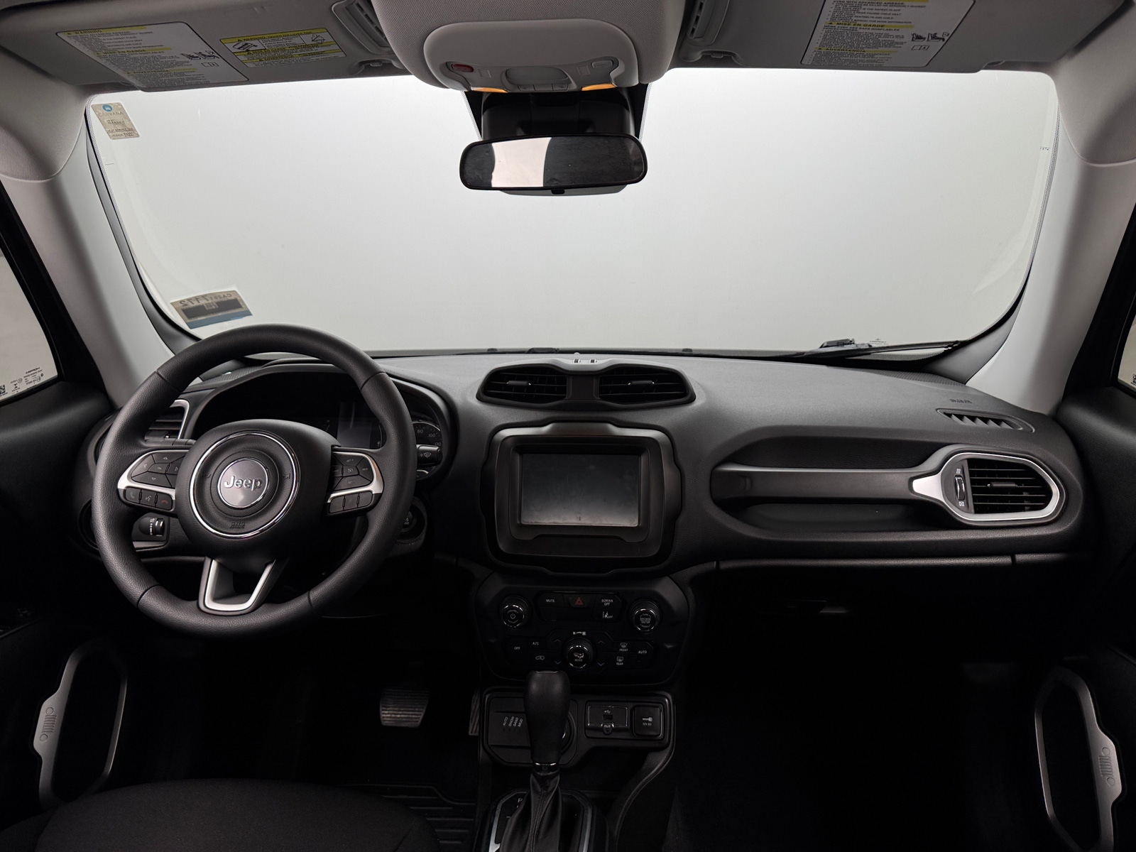 Thumbnail: 2021 Jeep Renegade - 3