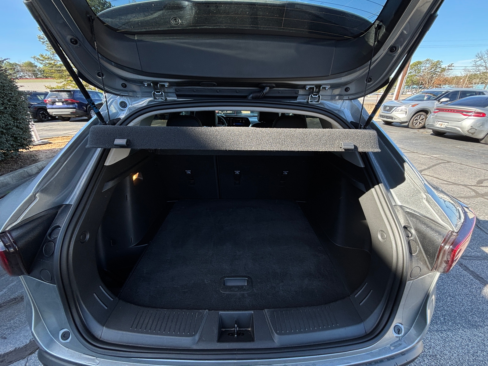 Thumbnail: 2025 Chevrolet Trax - 6