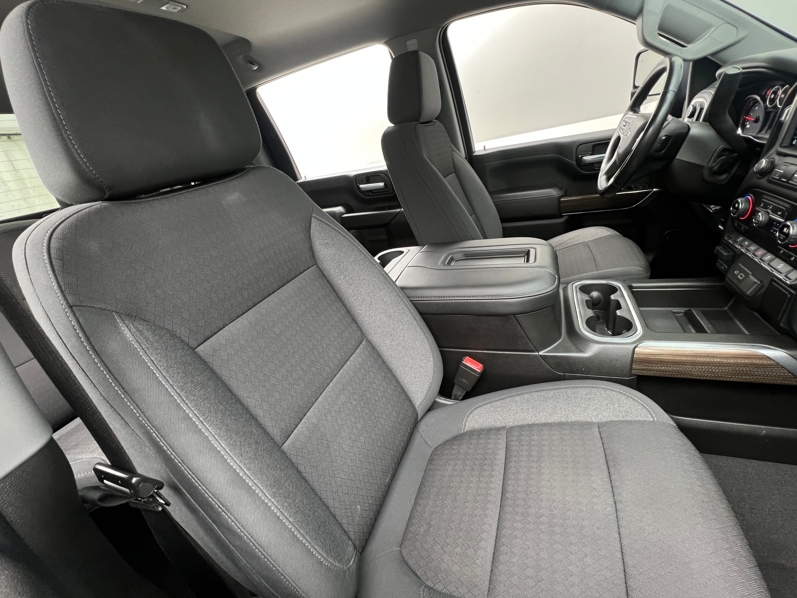 Thumbnail: 2021 Chevrolet Silverado 2500 - 2