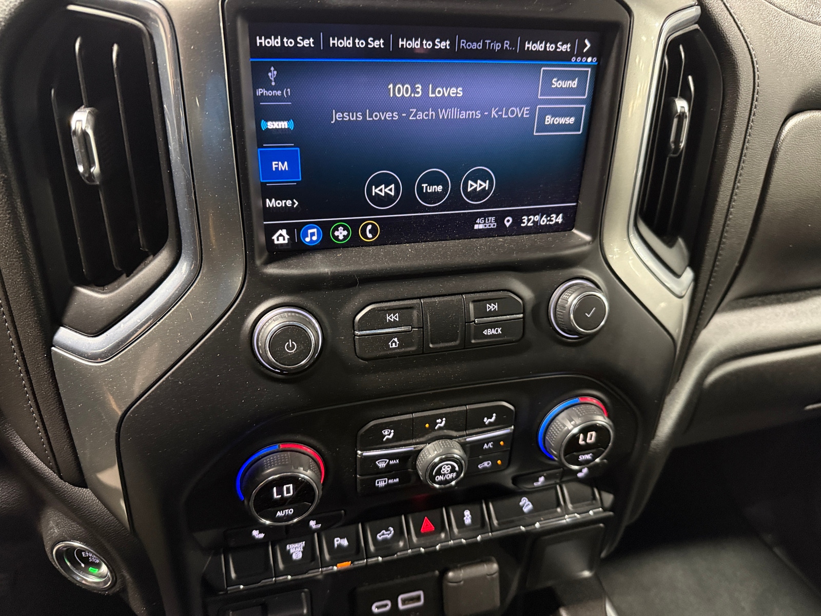 Thumbnail: 2021 Chevrolet Silverado 2500 - 4