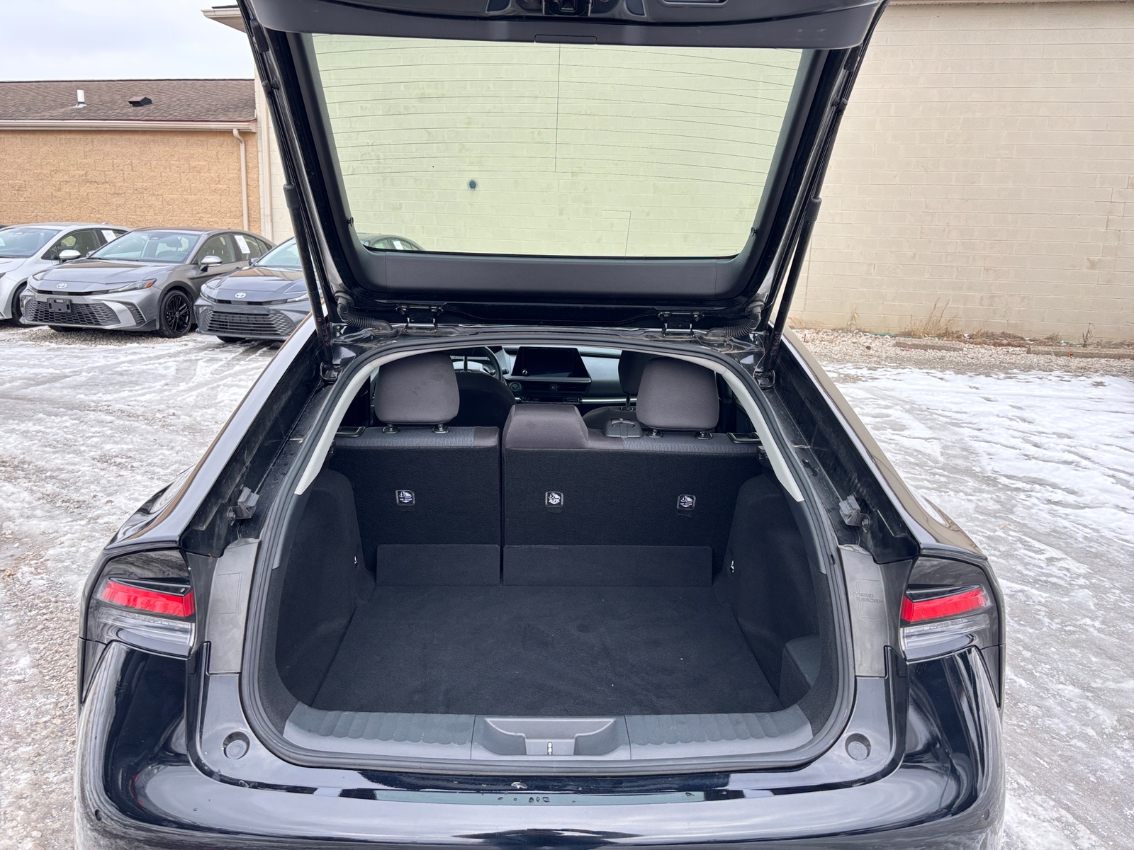 Thumbnail: 2025 Toyota Prius - 6