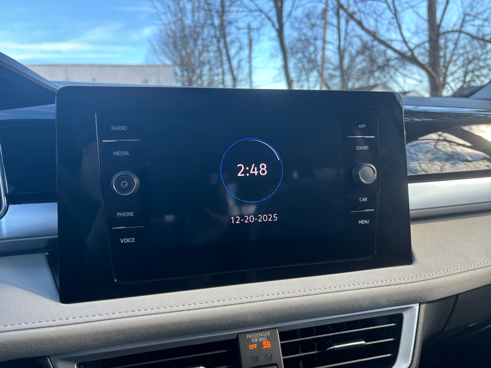 Thumbnail: 2025 Volkswagen Taos - 4