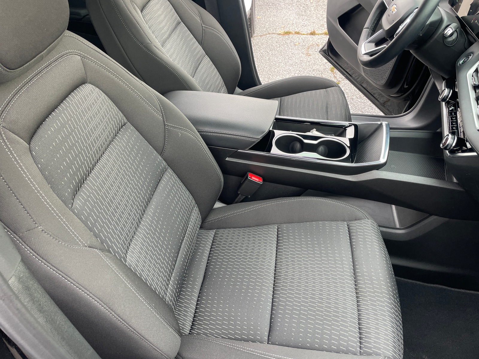 Thumbnail: 2025 Chevrolet Equinox - 2