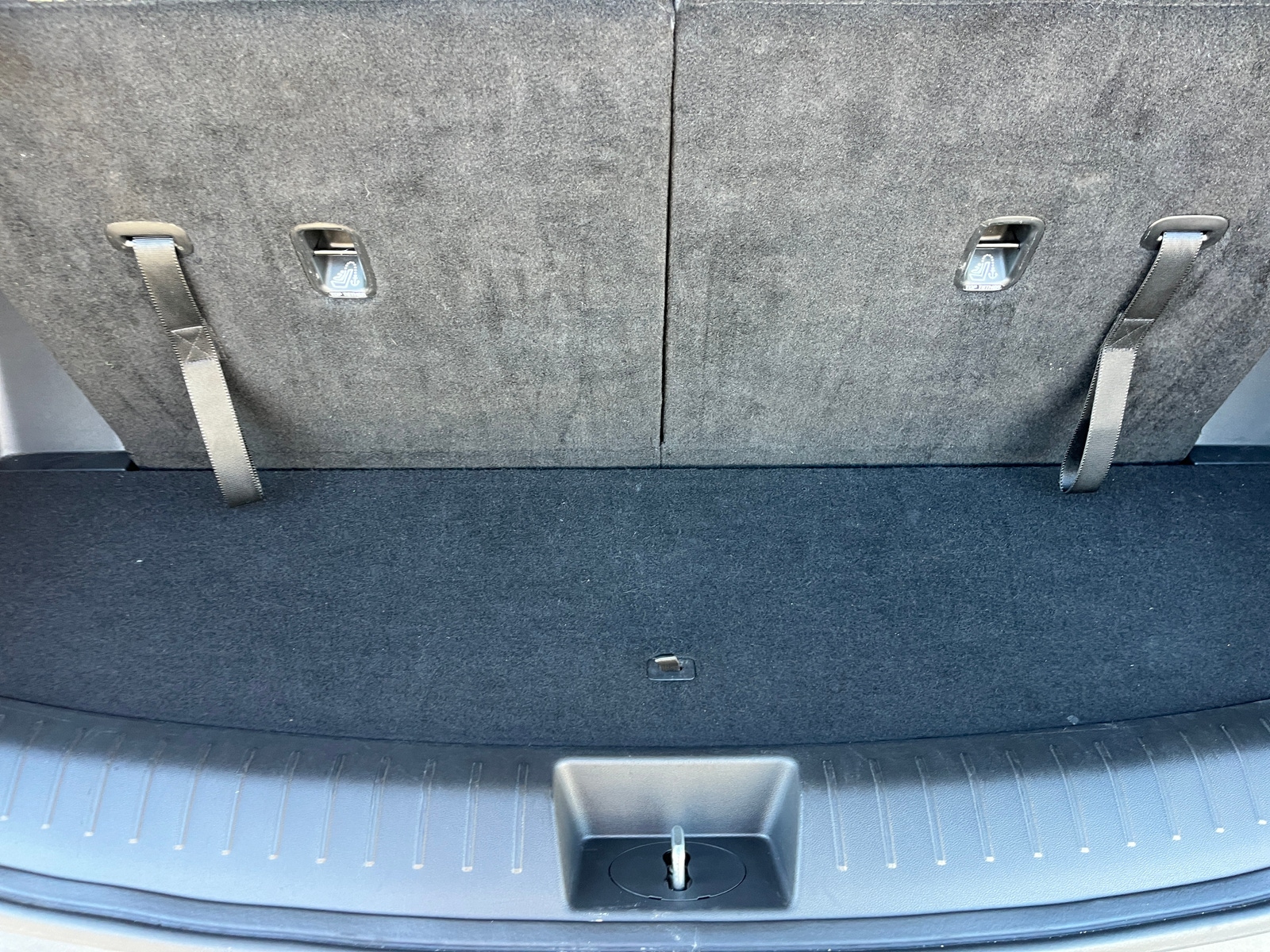 Thumbnail: 2025 Hyundai Santa Fe - 6