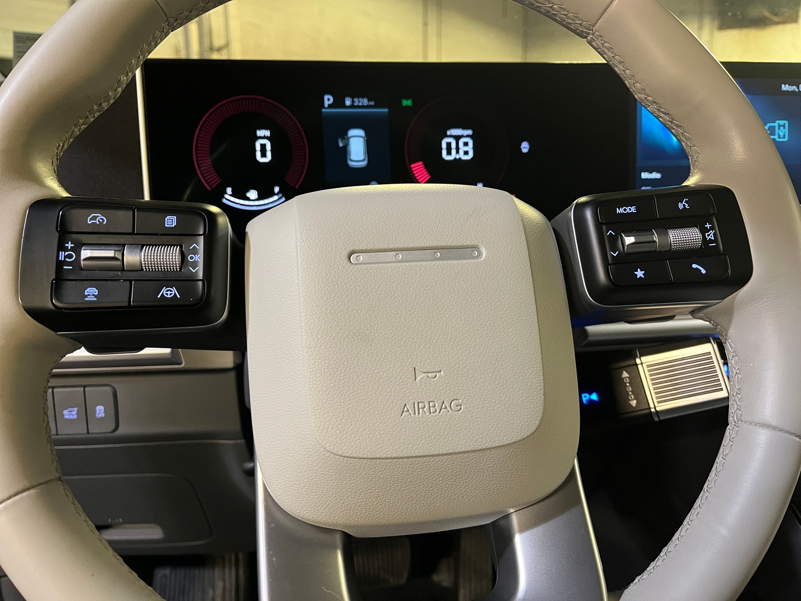 Thumbnail: 2025 Hyundai Santa Fe - 4