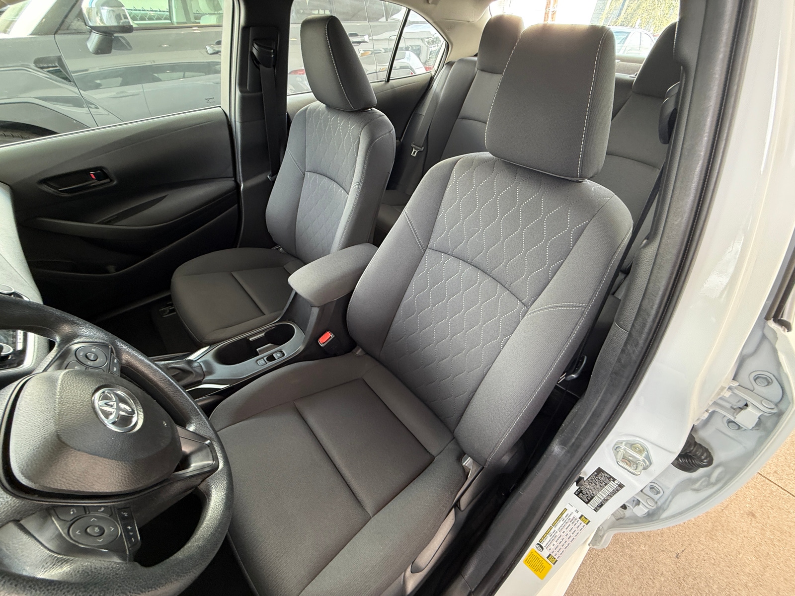 Thumbnail: 2025 Toyota Corolla - 2