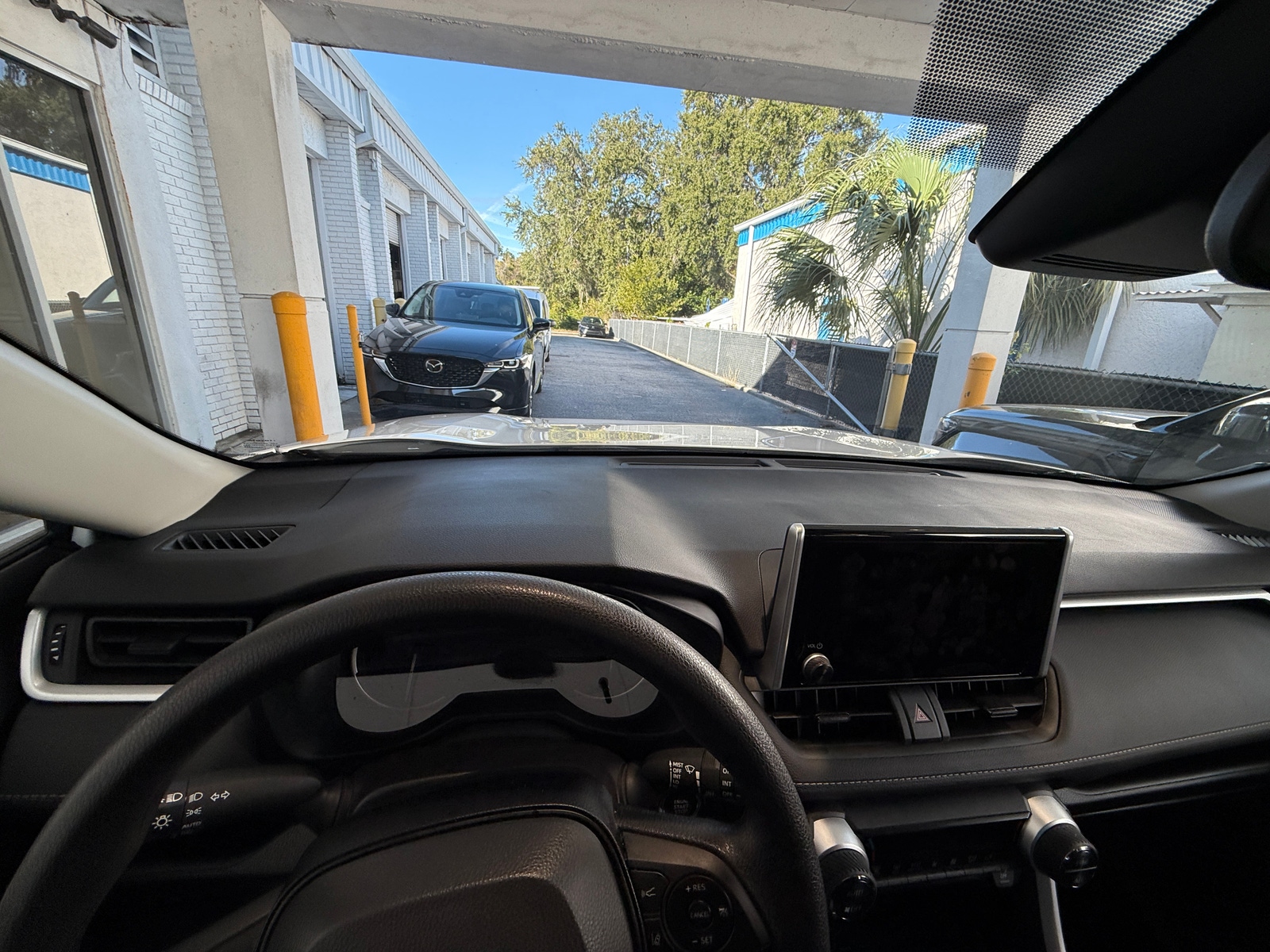 Thumbnail: 2025 Toyota RAV4 - 3