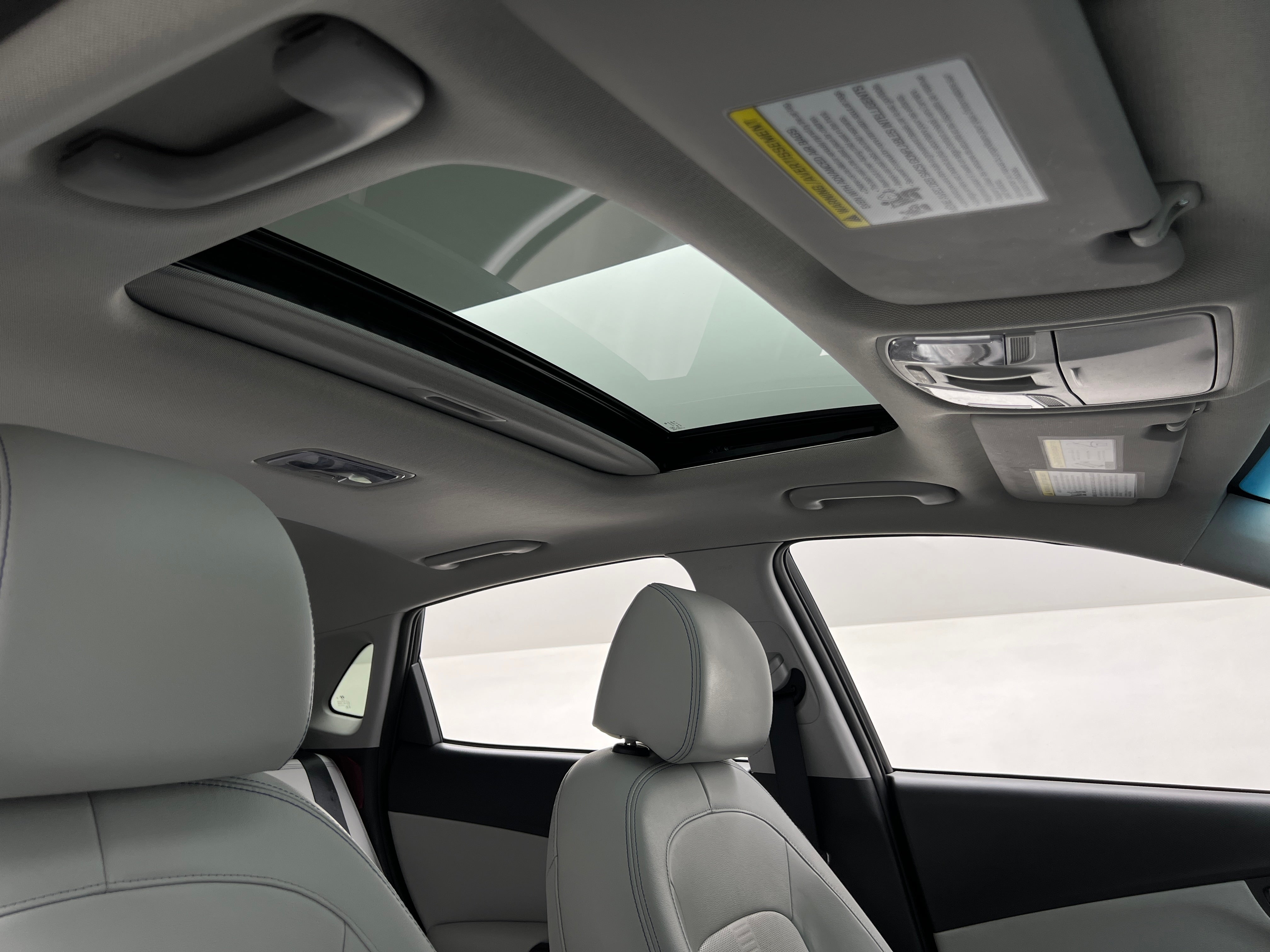 Used 2023 Hyundai Kona EV Limited with VIN KM8K53AG5PU173468 for sale in Oak Creek, WI