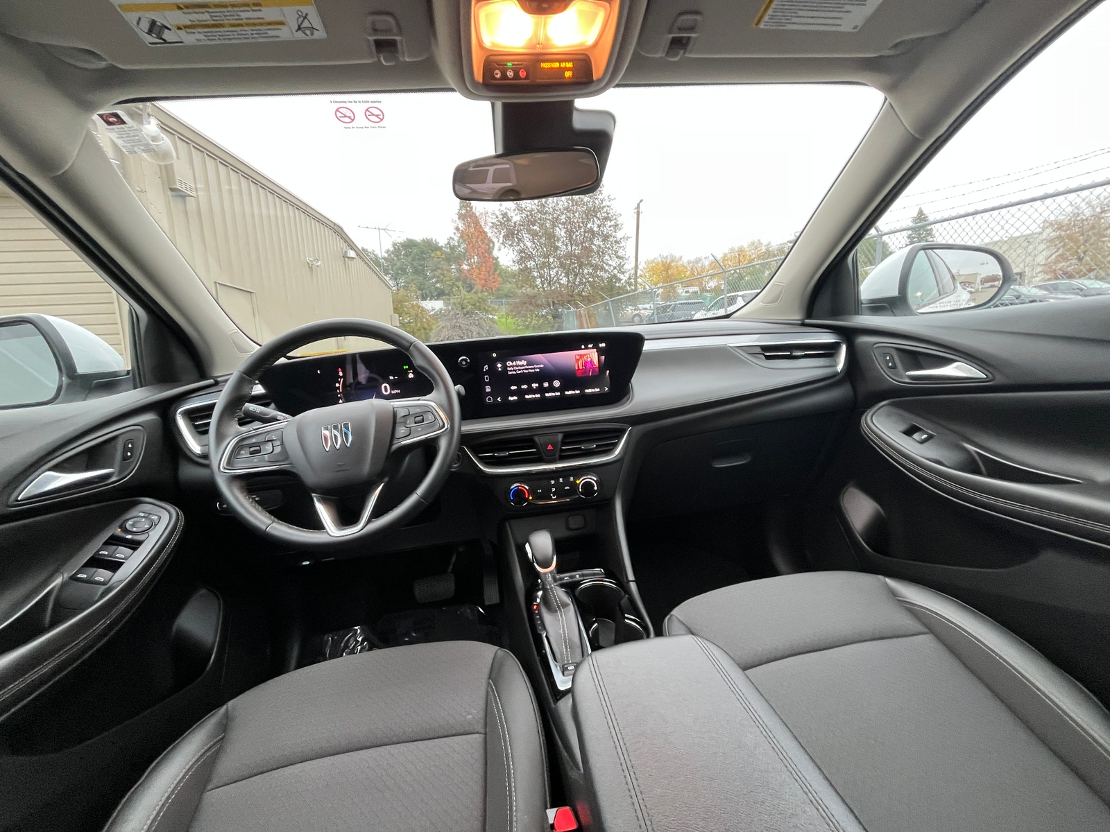 Thumbnail: 2025 Buick Encore GX - 3