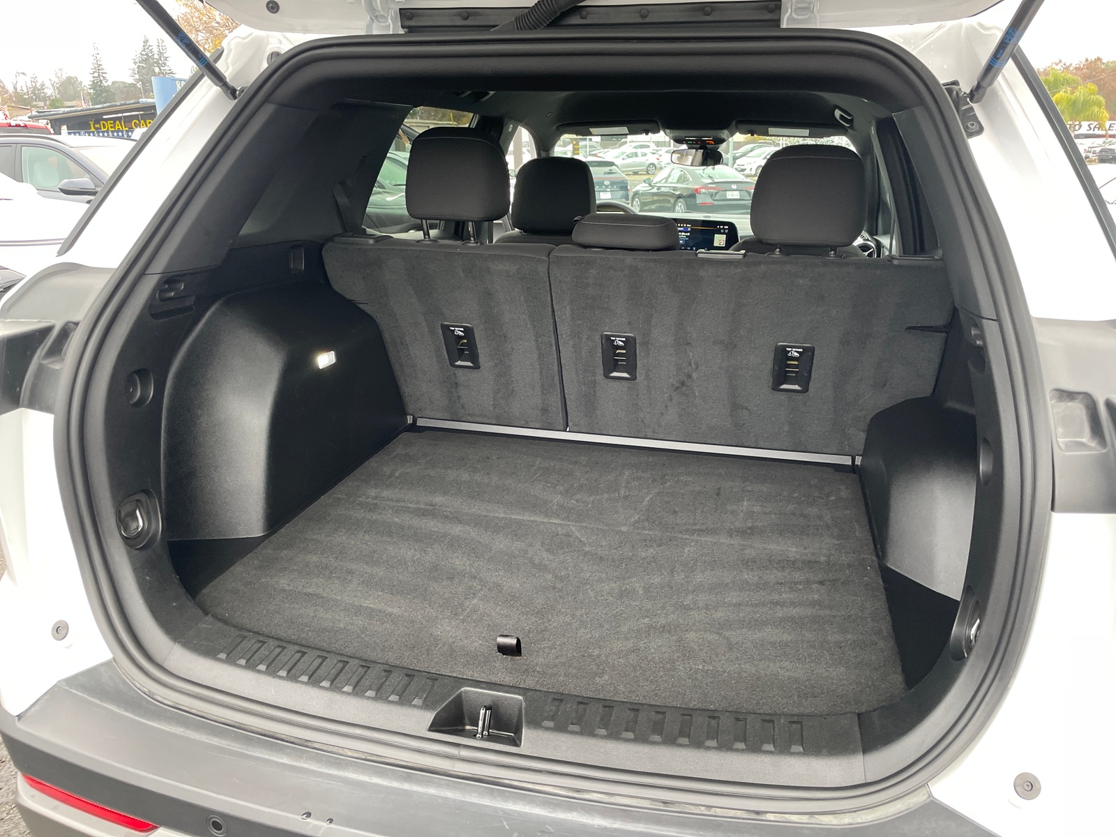 Thumbnail: 2025 Chevrolet Equinox - 6