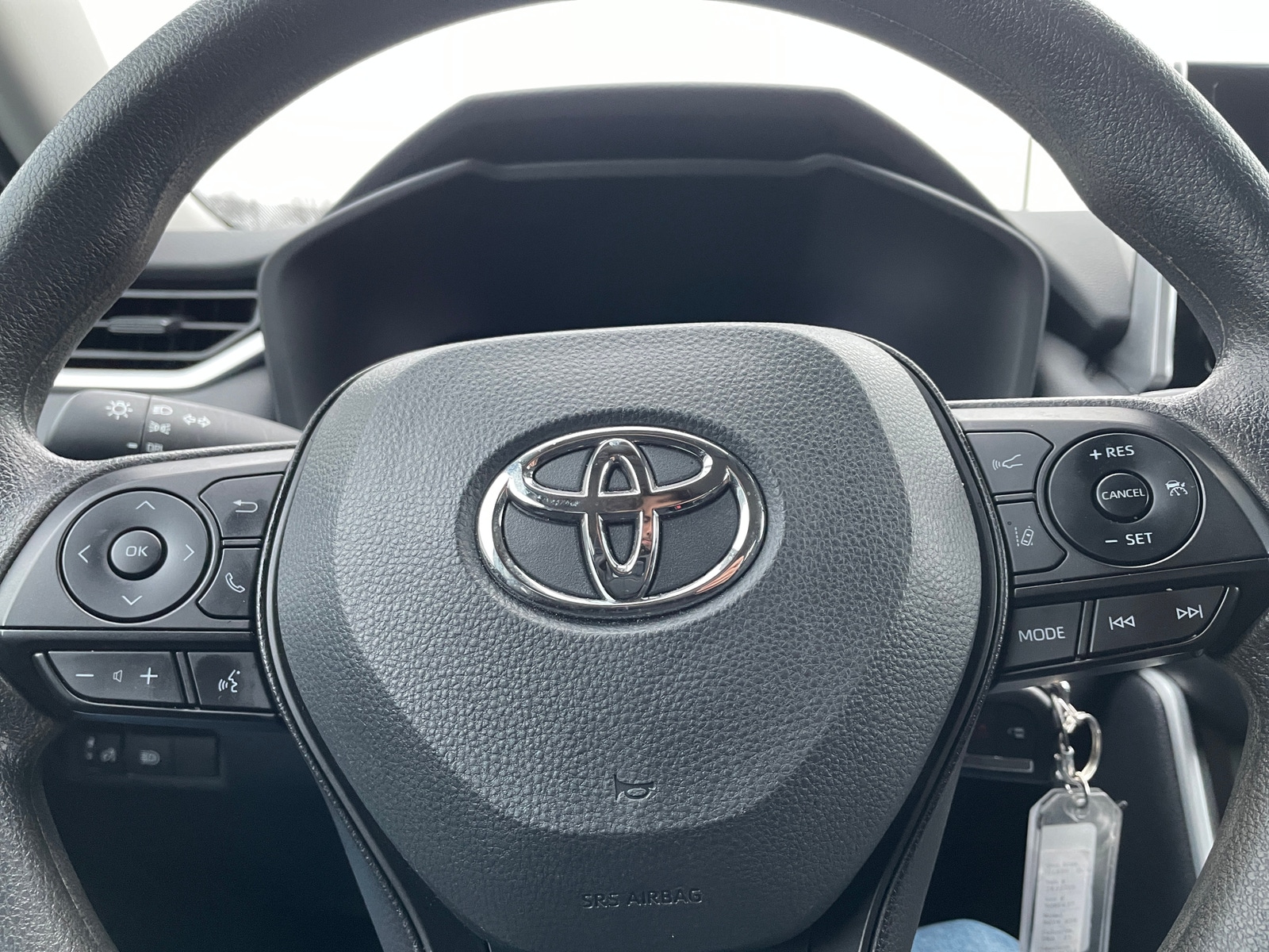 Thumbnail: 2025 Toyota RAV4 - 5