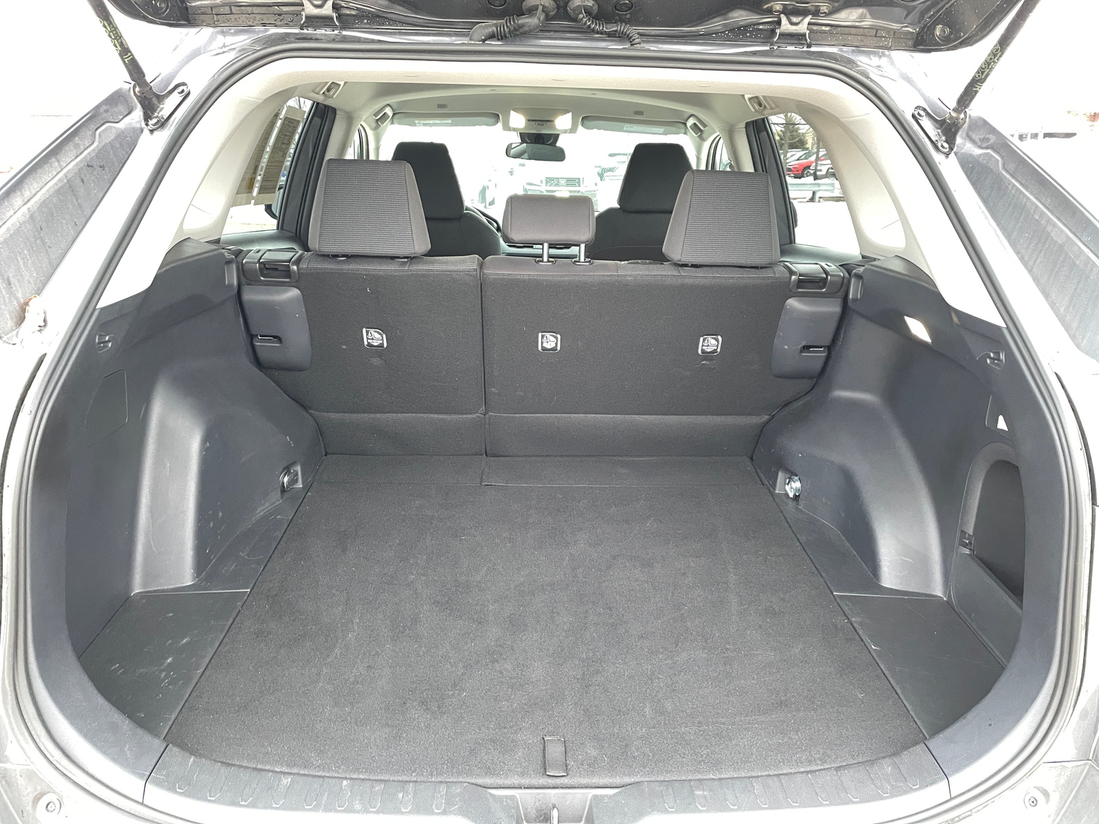 Thumbnail: 2025 Toyota RAV4 - 6