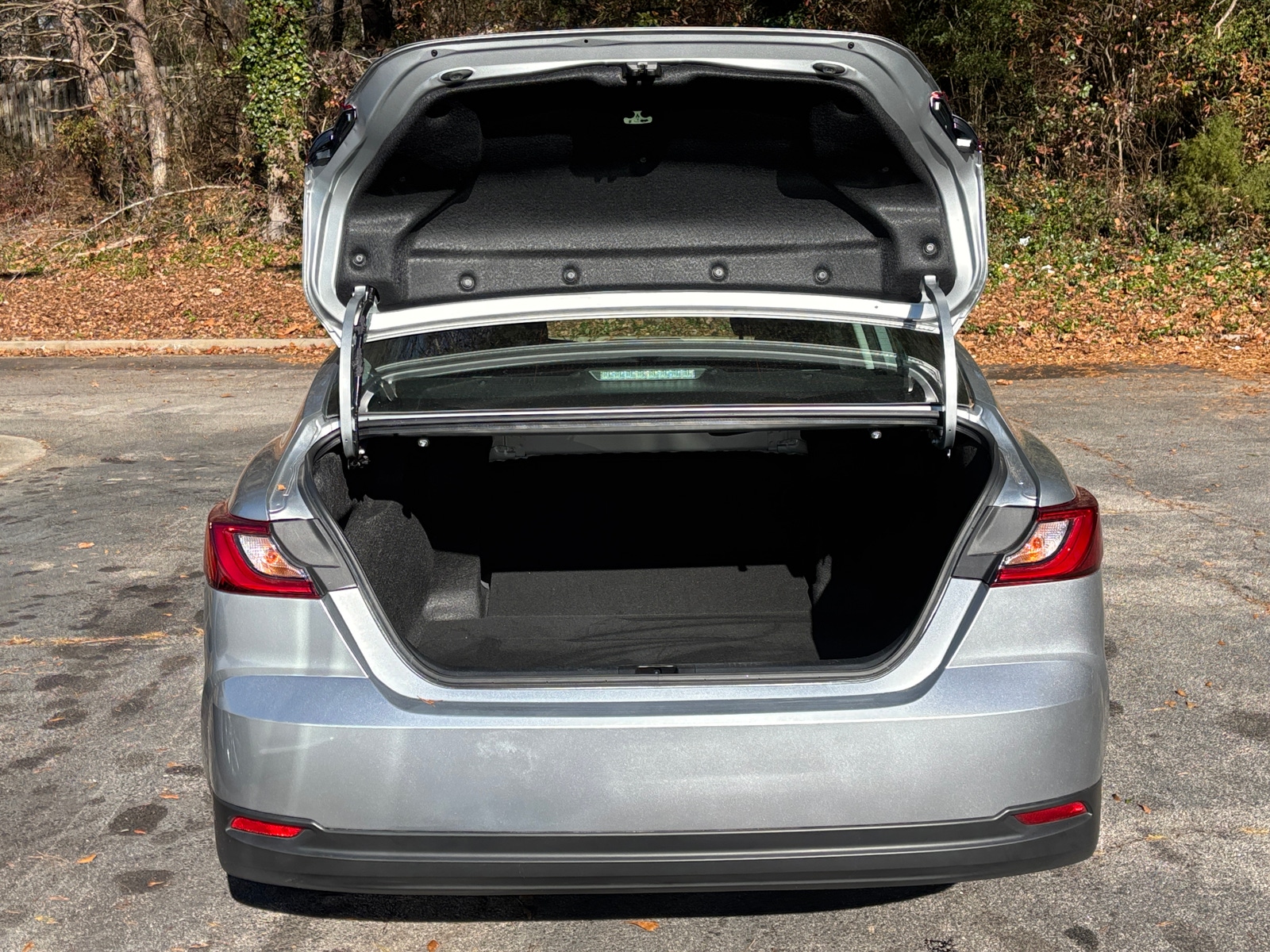 Thumbnail: 2025 Toyota Camry - 6