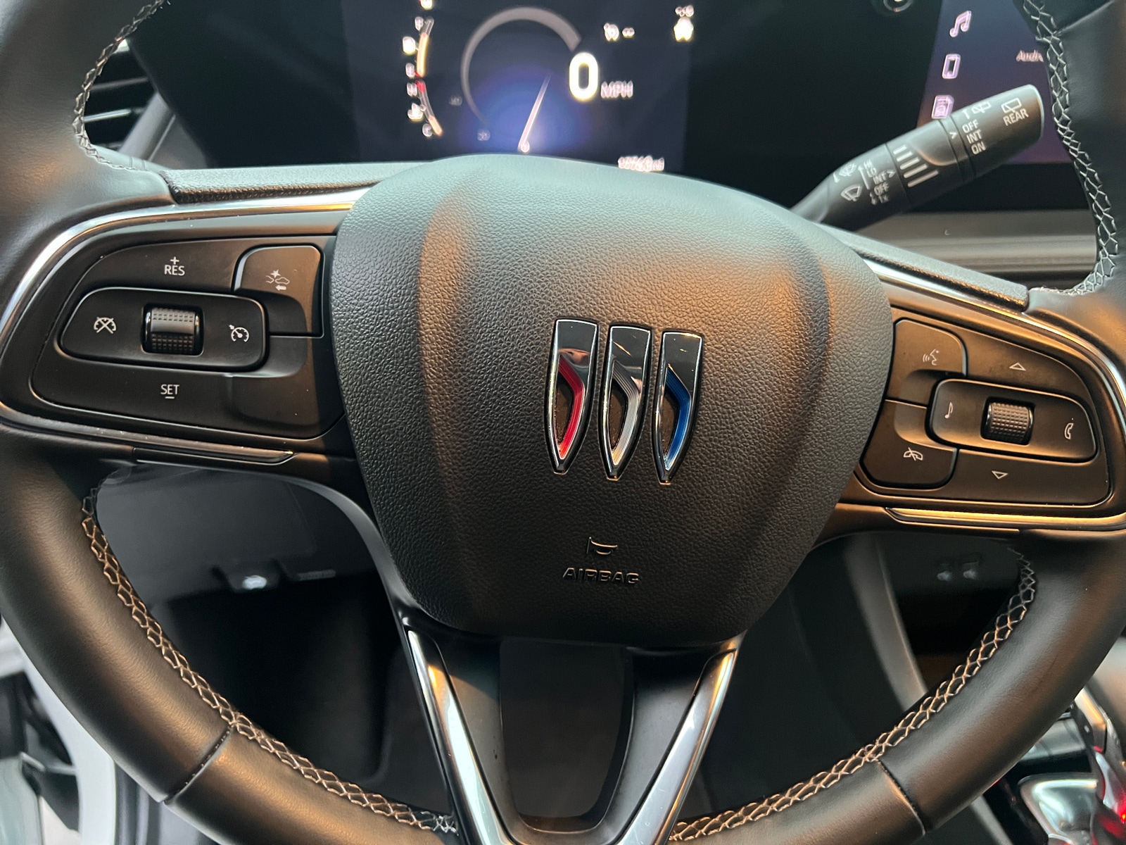 Thumbnail: 2025 Buick Encore GX - 5